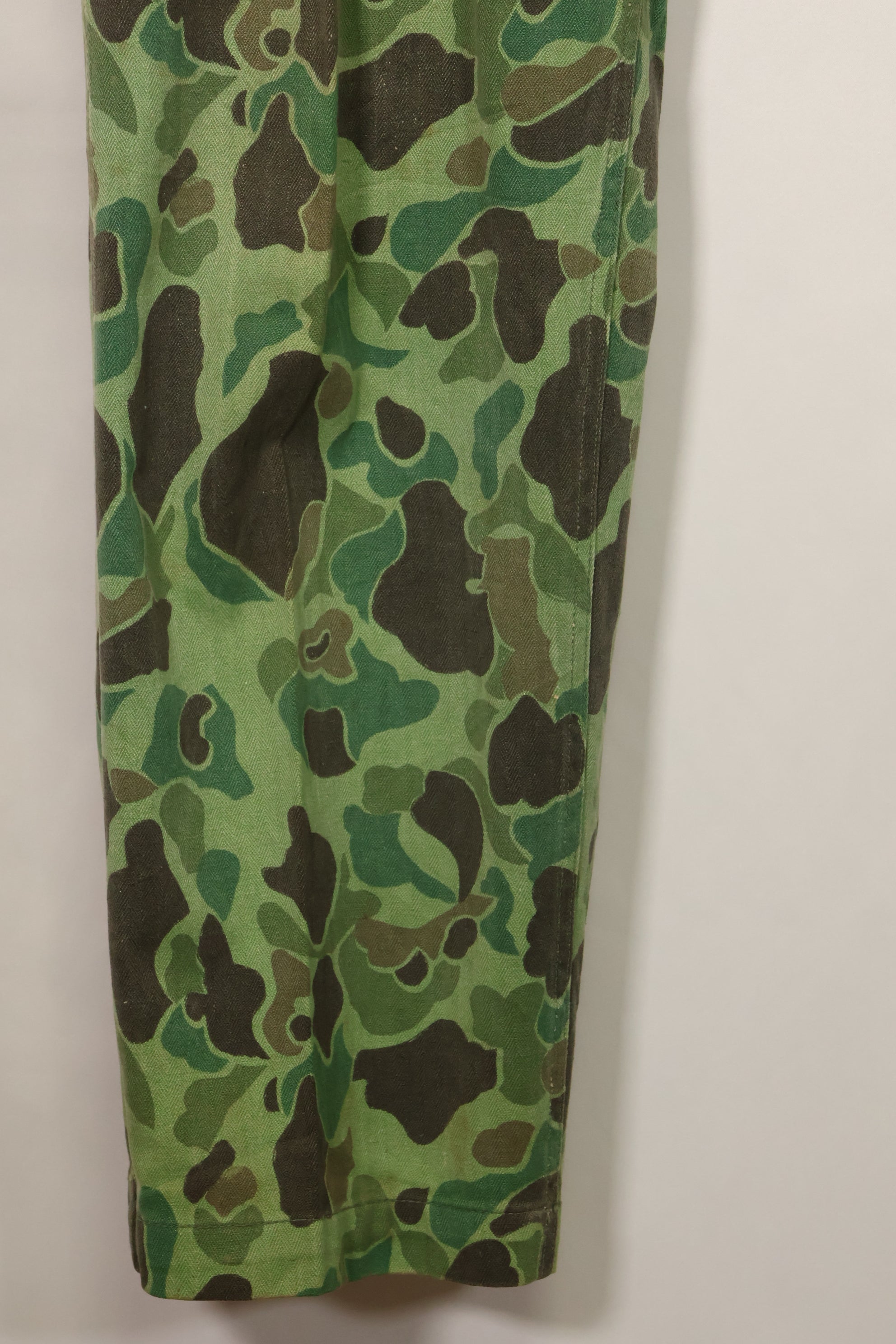 1960s-70s Korean Army Frogskin Camouflage Pants Baker Pants Cut Used B