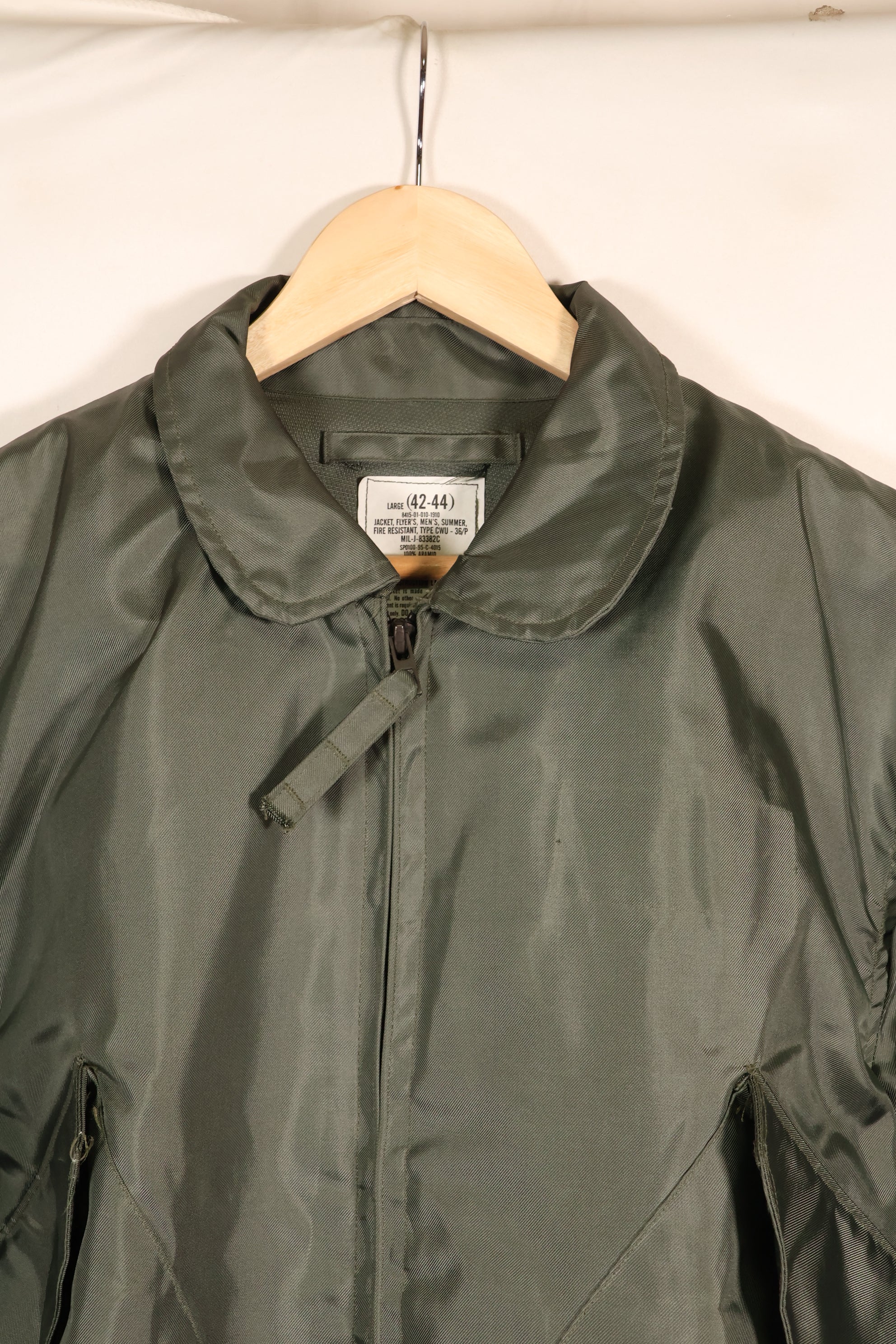 1995 Contract, LARGE (42-44), U.S. Military, CWU-36P, Flight Jacket, Light Zone, Used