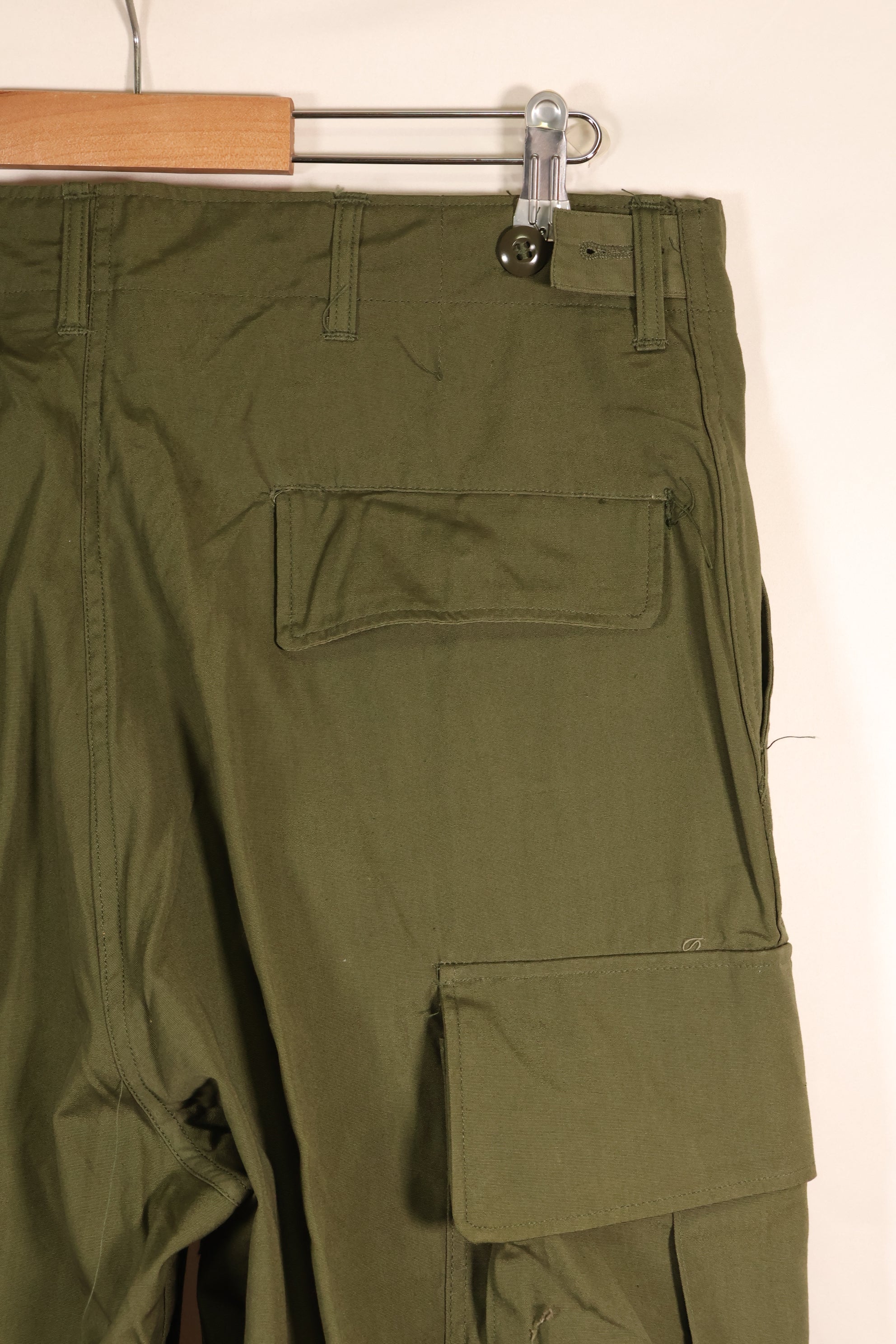 Circa 1965, M-S, Deadstock, 2nd Model Jungle Fatigue Pants, in good condition　