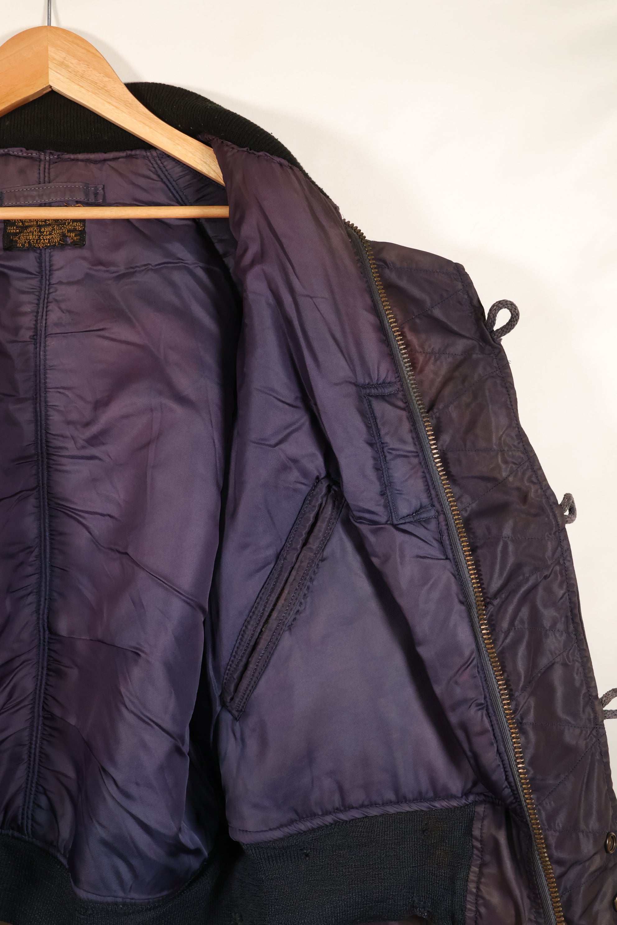 1950s LARGE U.S. Air Force N2-A Flight Jacket (Modified Hood) - Used