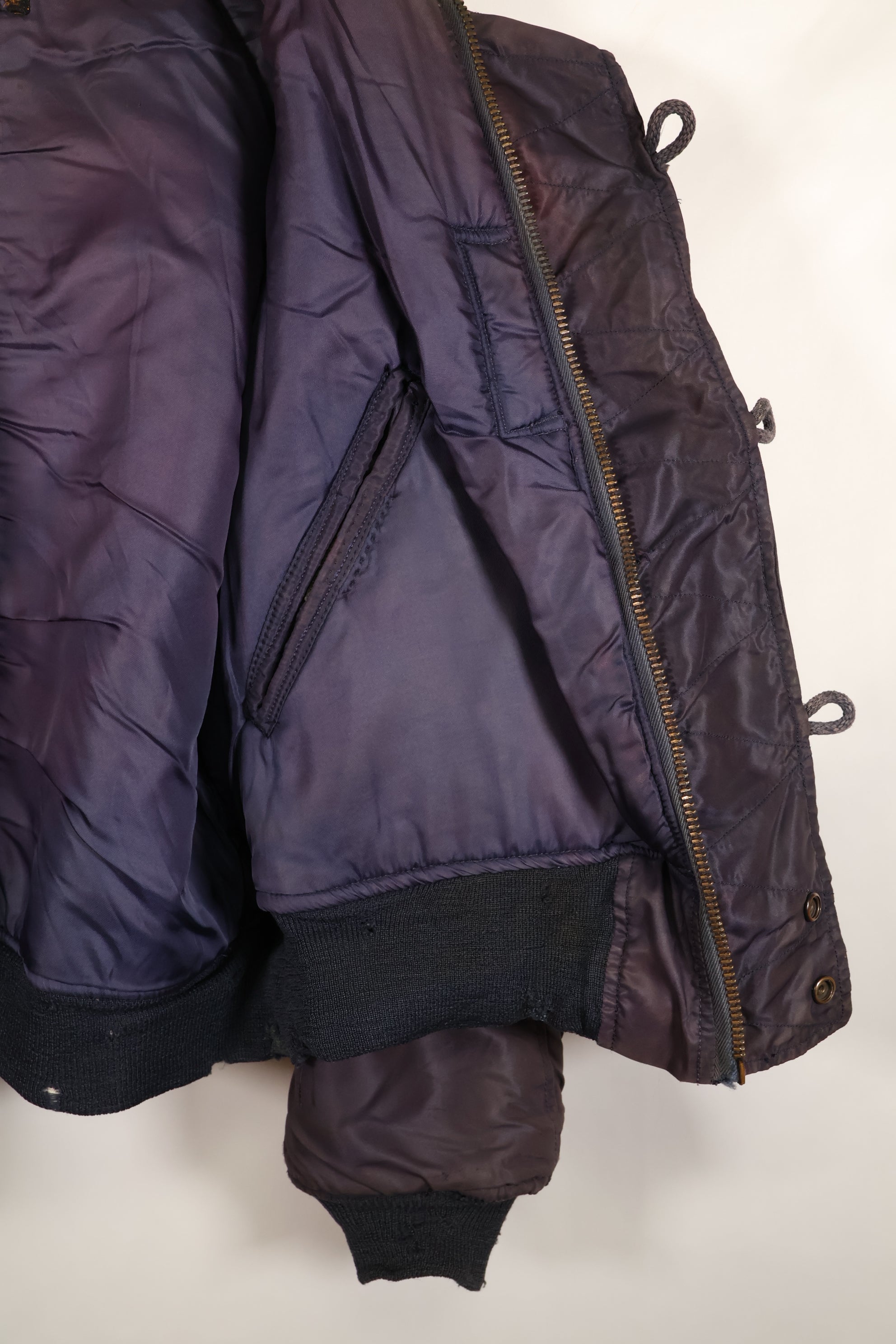 1950s LARGE U.S. Air Force N2-A Flight Jacket (Modified Hood) - Used