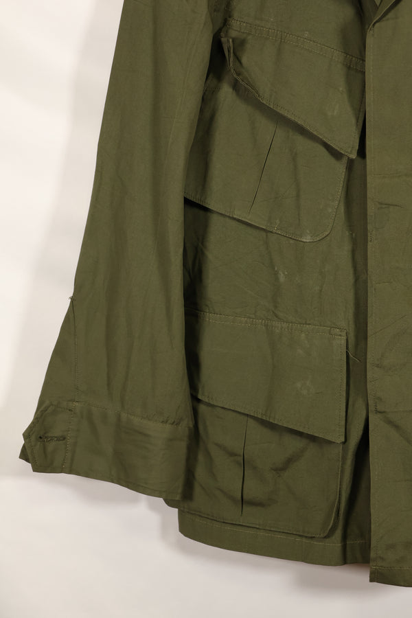 Circa 1965-1966 2nd Model Jungle Fatigue Jacket in good condition, missing size tag.