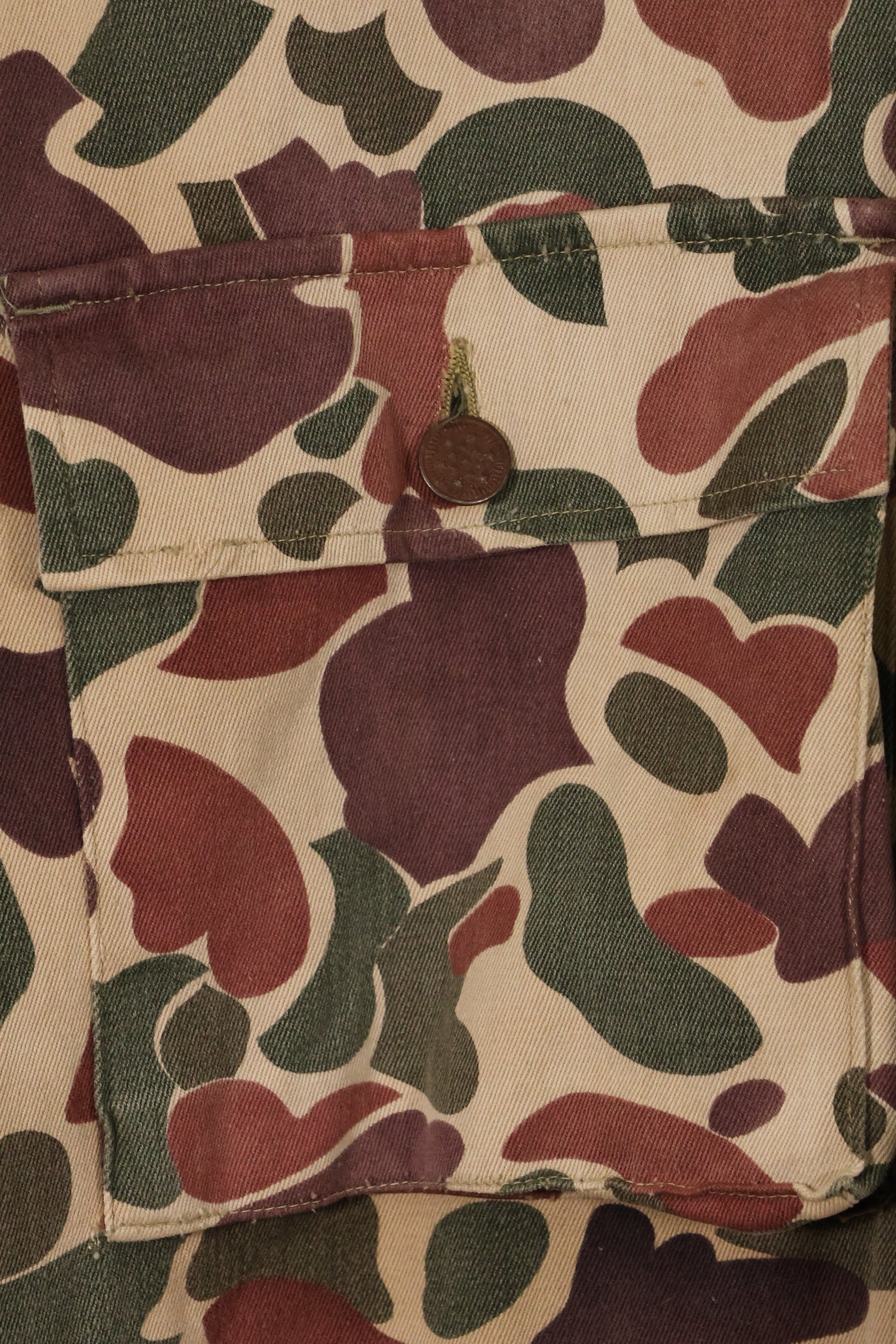 Early to mid 1960s CIDG Beogam camouflage, advisor cut, US-L, faded, used.