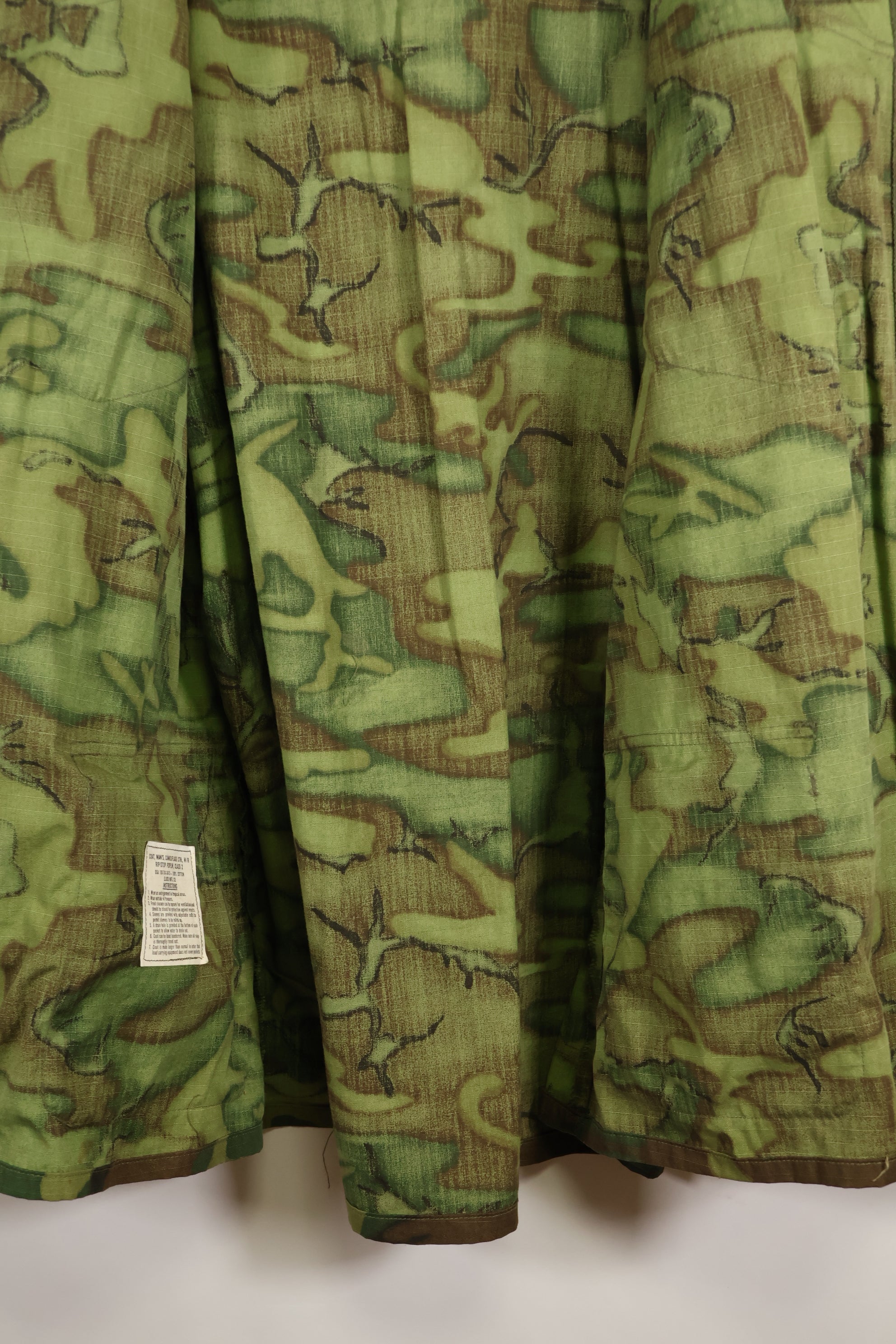 1970 Contract Deadstock X-L-R ERDL Green Leaf Camouflage Jungle Fatigue Jacket