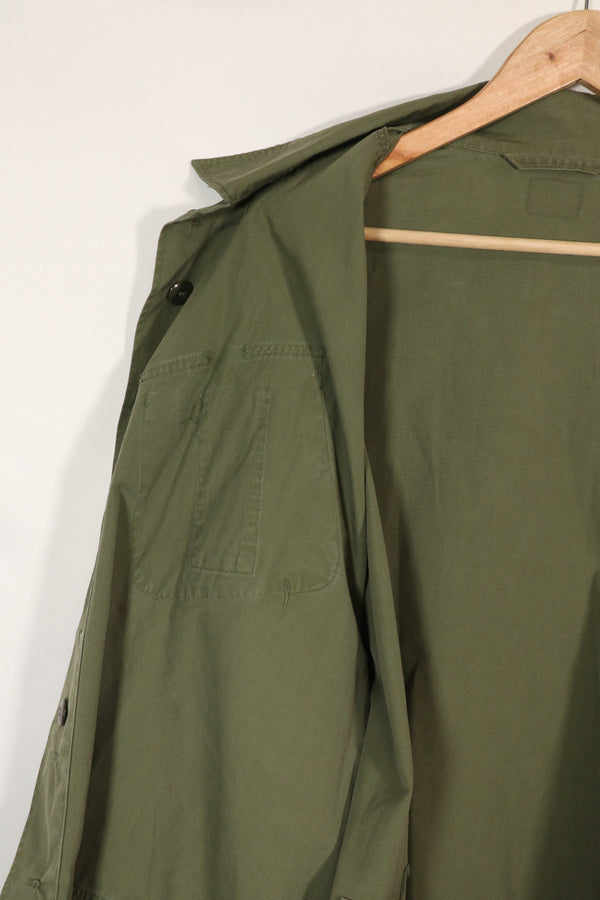 Real 1st Model Jungle Fatigue Jacket, repaired, Big size, used.