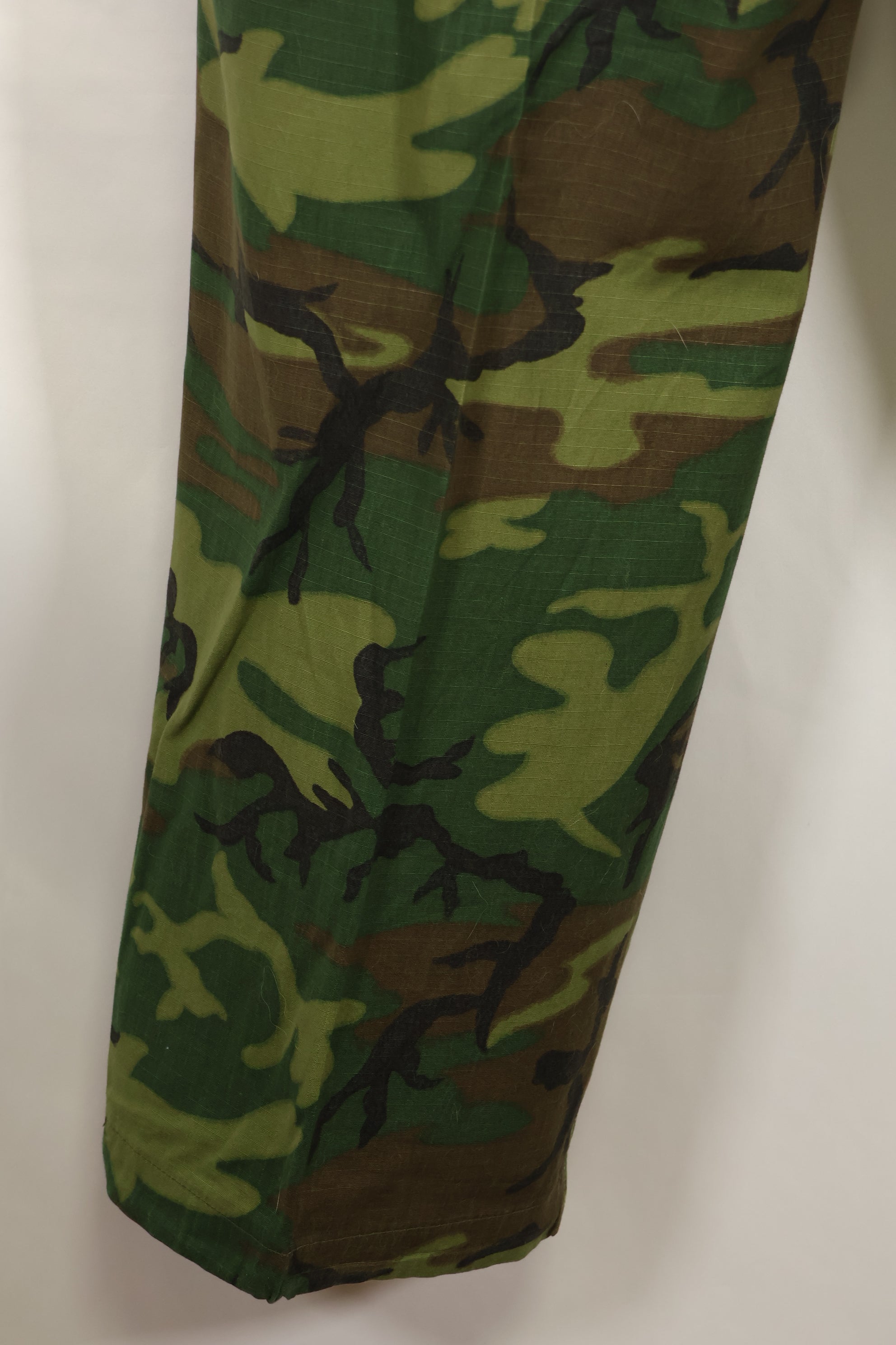 1968 Contract Ripstop ERDL Camouflage Jungle Fatigue Pants M-R Good Condition Used