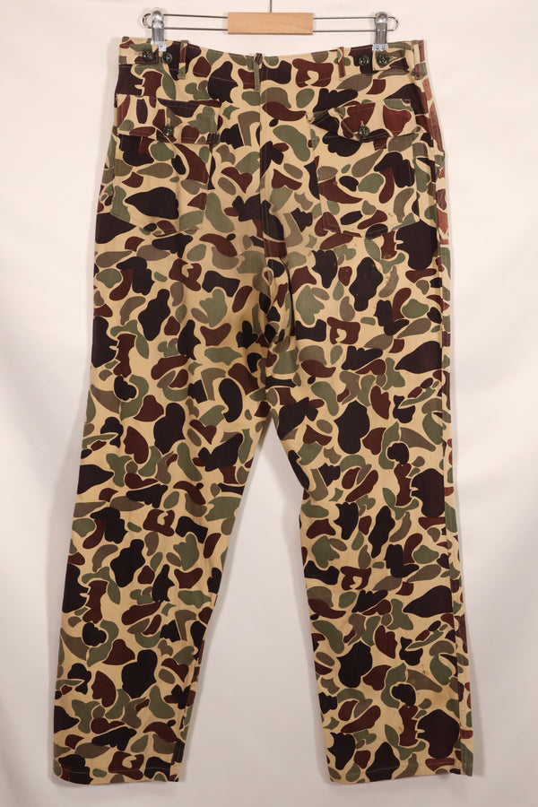 Early to mid 1960s CIDG Beogum camo, utility cut, large size, faded, used.