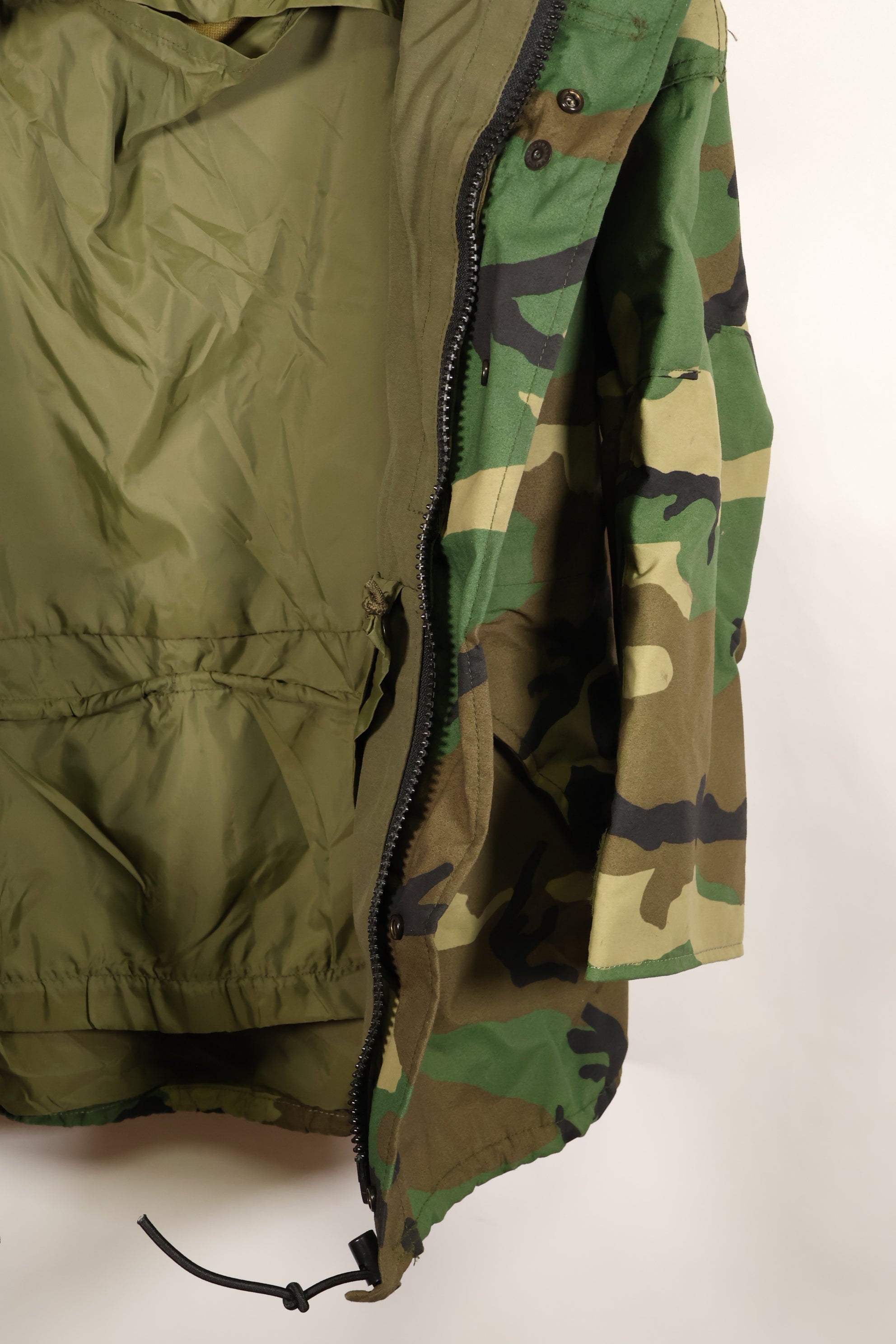 1998 Contract, M-R, U.S. Military, ECWCS Gen 1, Gore-Tex Parka, Used