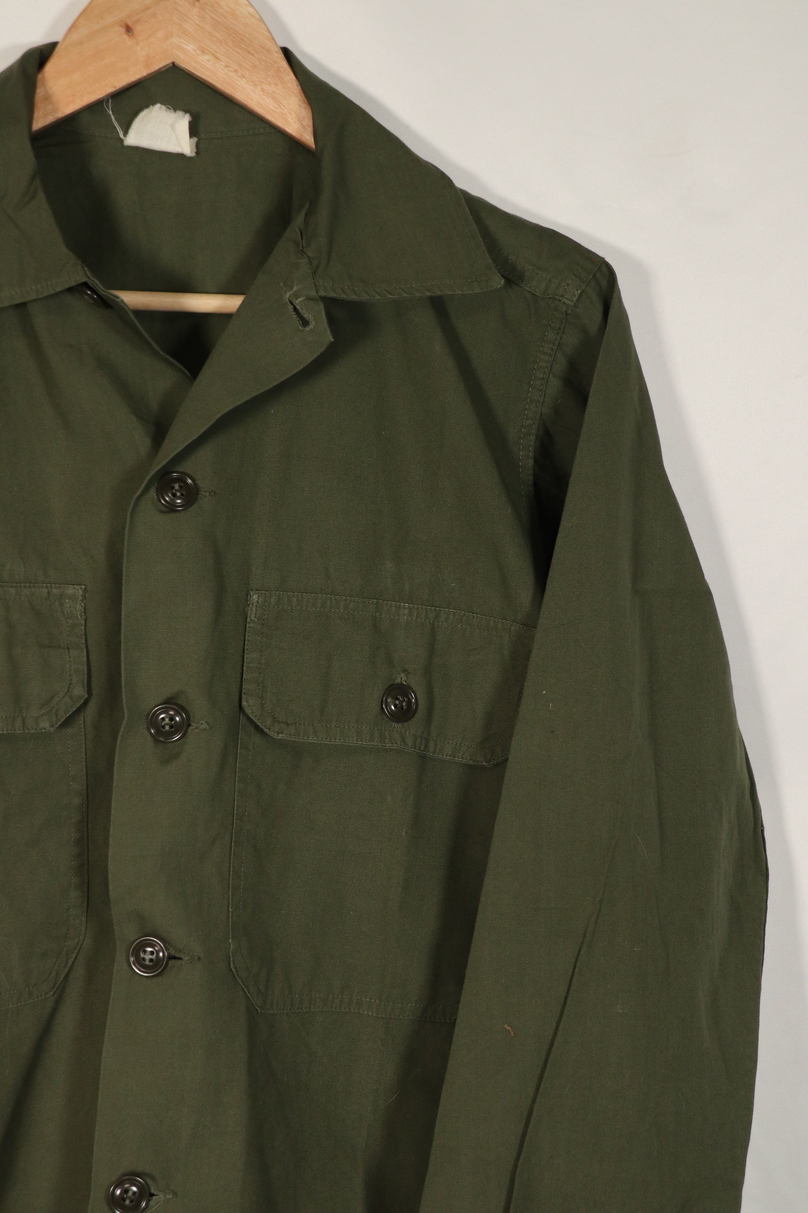 Real OG-107 utility shirt made of poplin fabric, PX item, good condition.