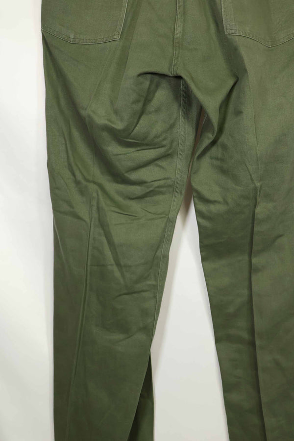 1960's lot OG-107 utility pants, baker pants, no size tag, used.