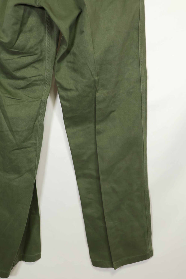 1960's lot OG-107 utility pants, baker pants, no size tag, used.