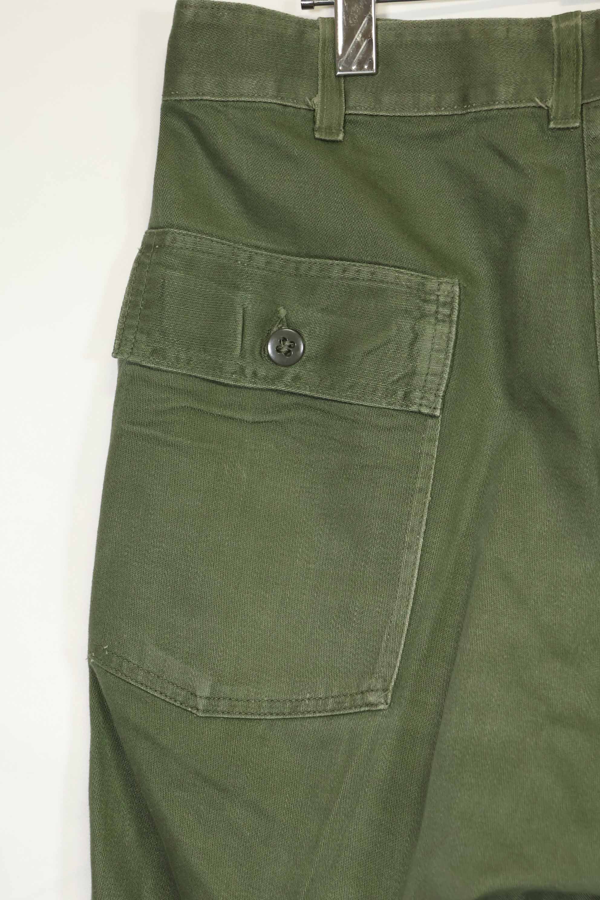 1960's lot OG-107 utility pants, baker pants, no size tag, used.