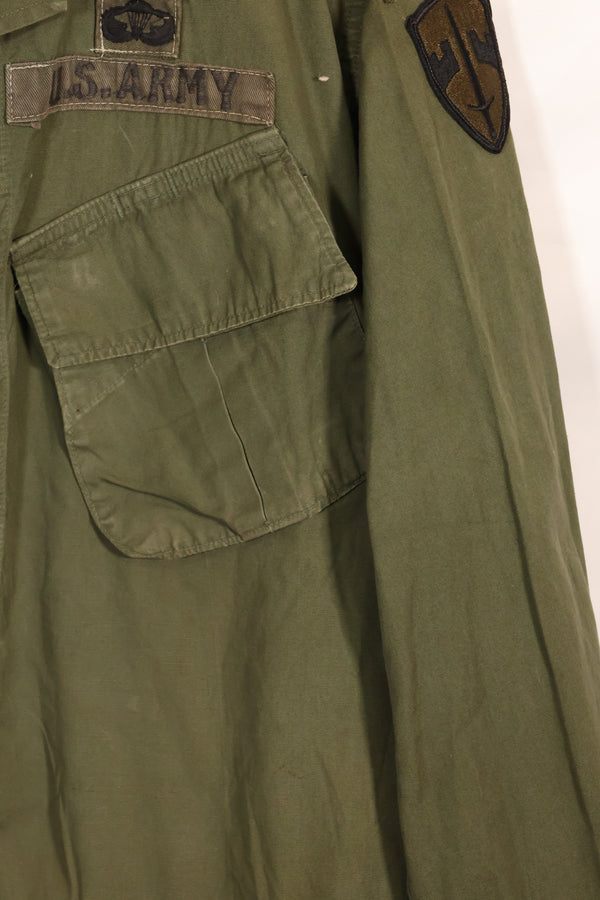 Circa 1965 M-R 2nd Model Jungle Fatigue Jacket, first attached, with patches, famous division, used.