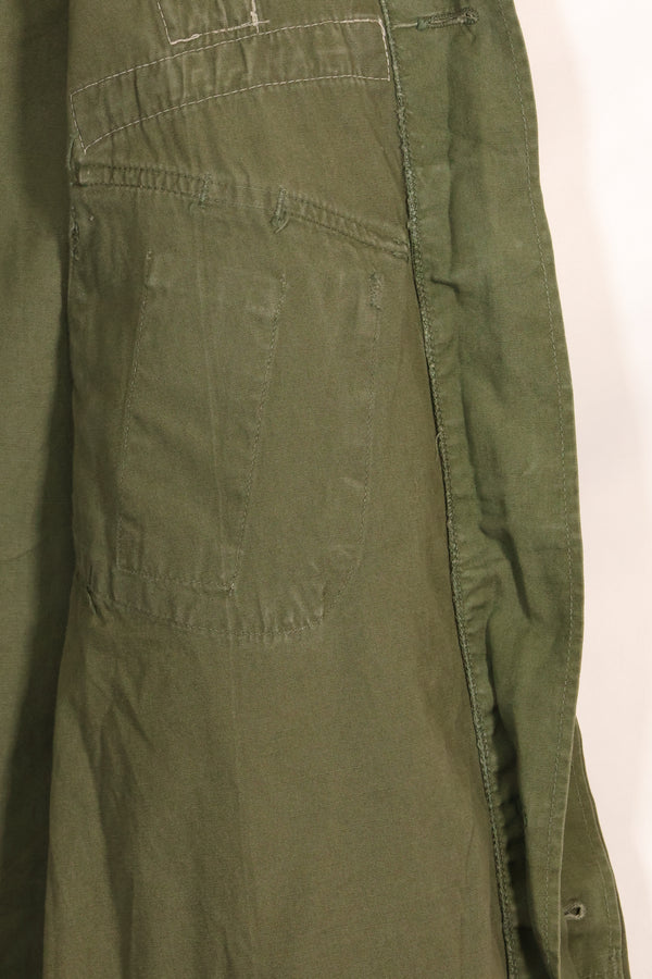 Circa 1965 M-R 2nd Model Jungle Fatigue Jacket, first attached, with patches, famous division, used.