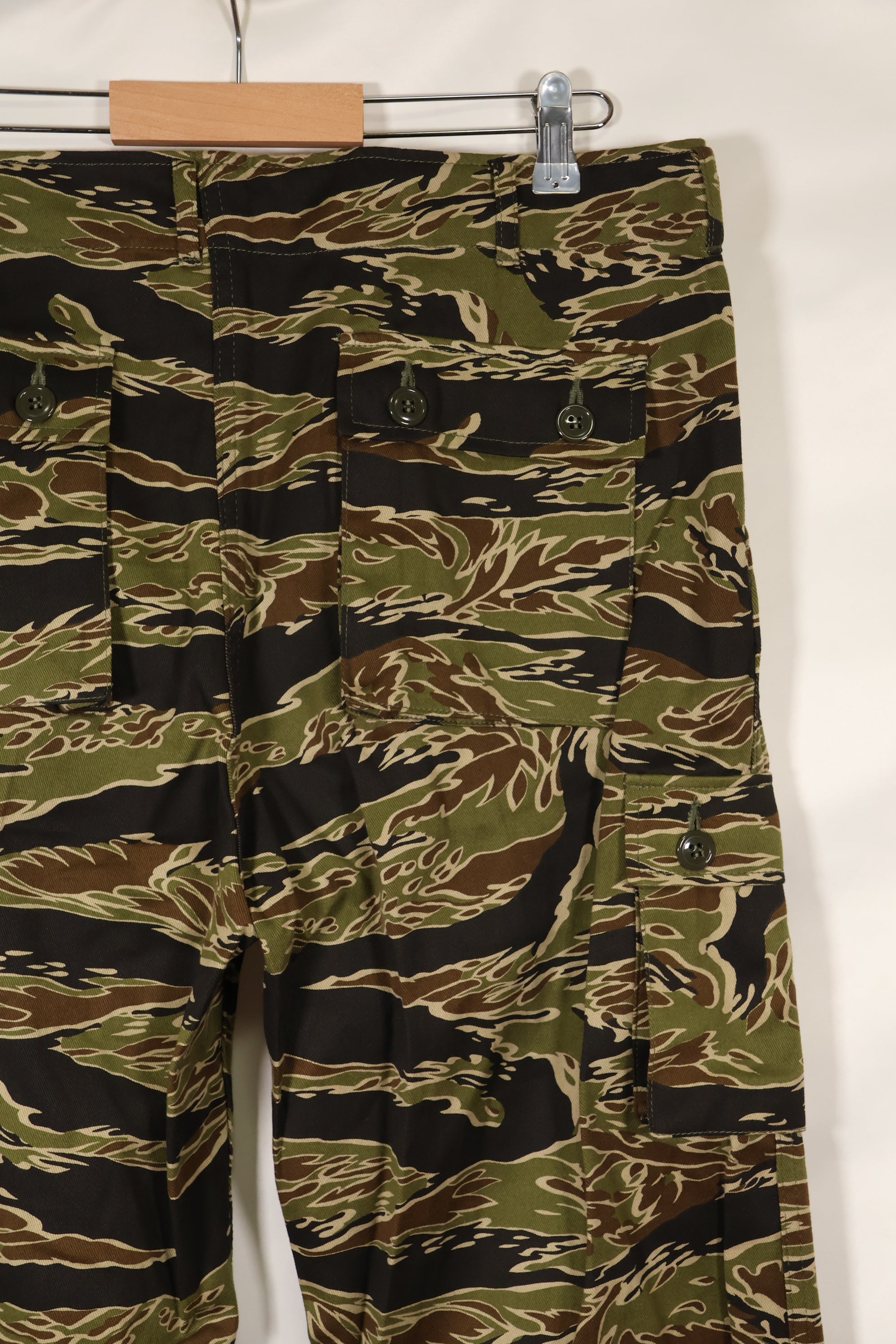 2024 US-XL MILITARIA 1911 Early Gold Tiger US Cut Pants Sample Used