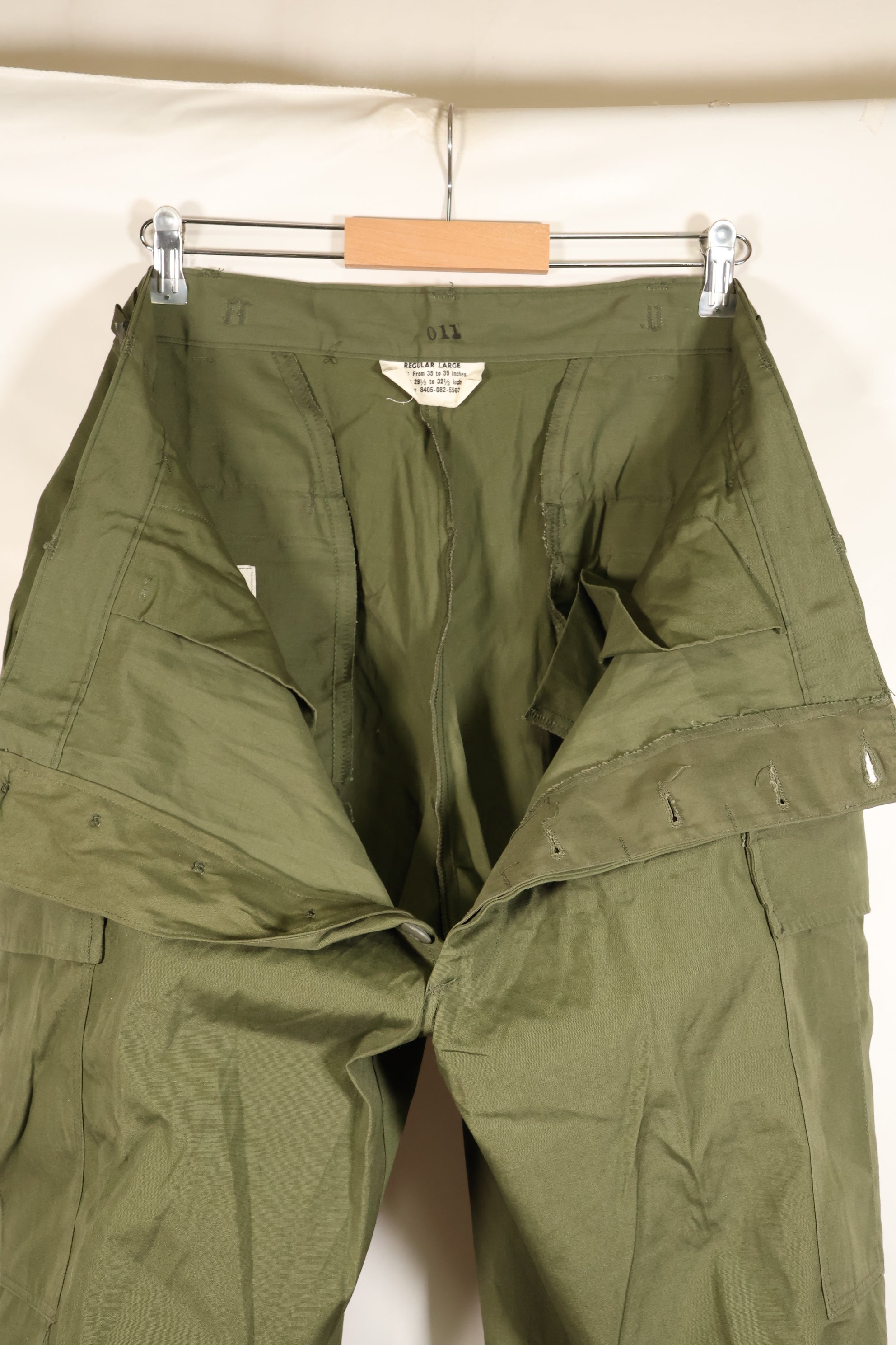 1967 Contract, Deadstock, L-R, 3rd Model Jungle Fatigue Pants, Good Condition, NOS
