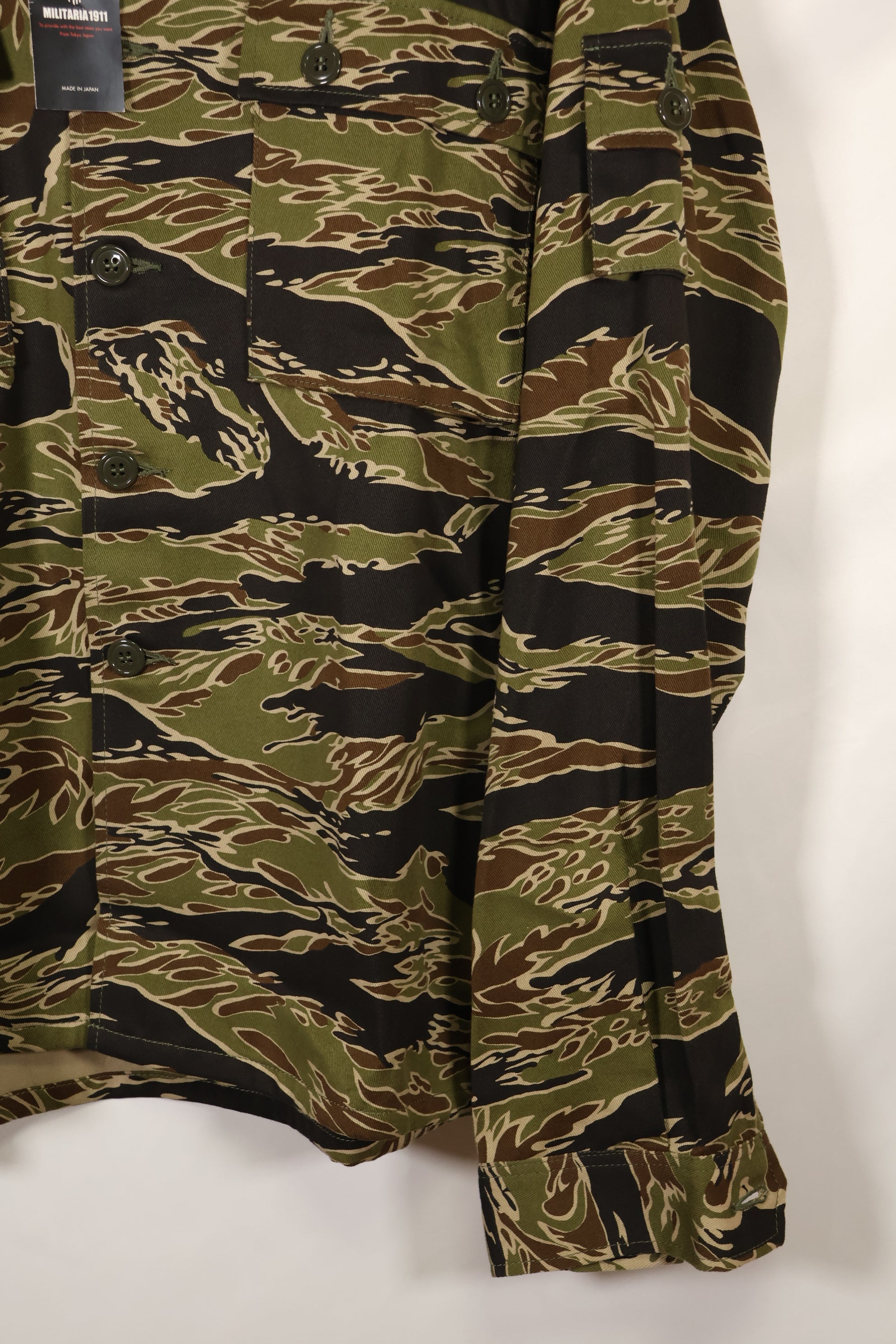 2024 US-XXL MILITARIA 1911 Early Gold Tiger US Cut Shirt Sample Used