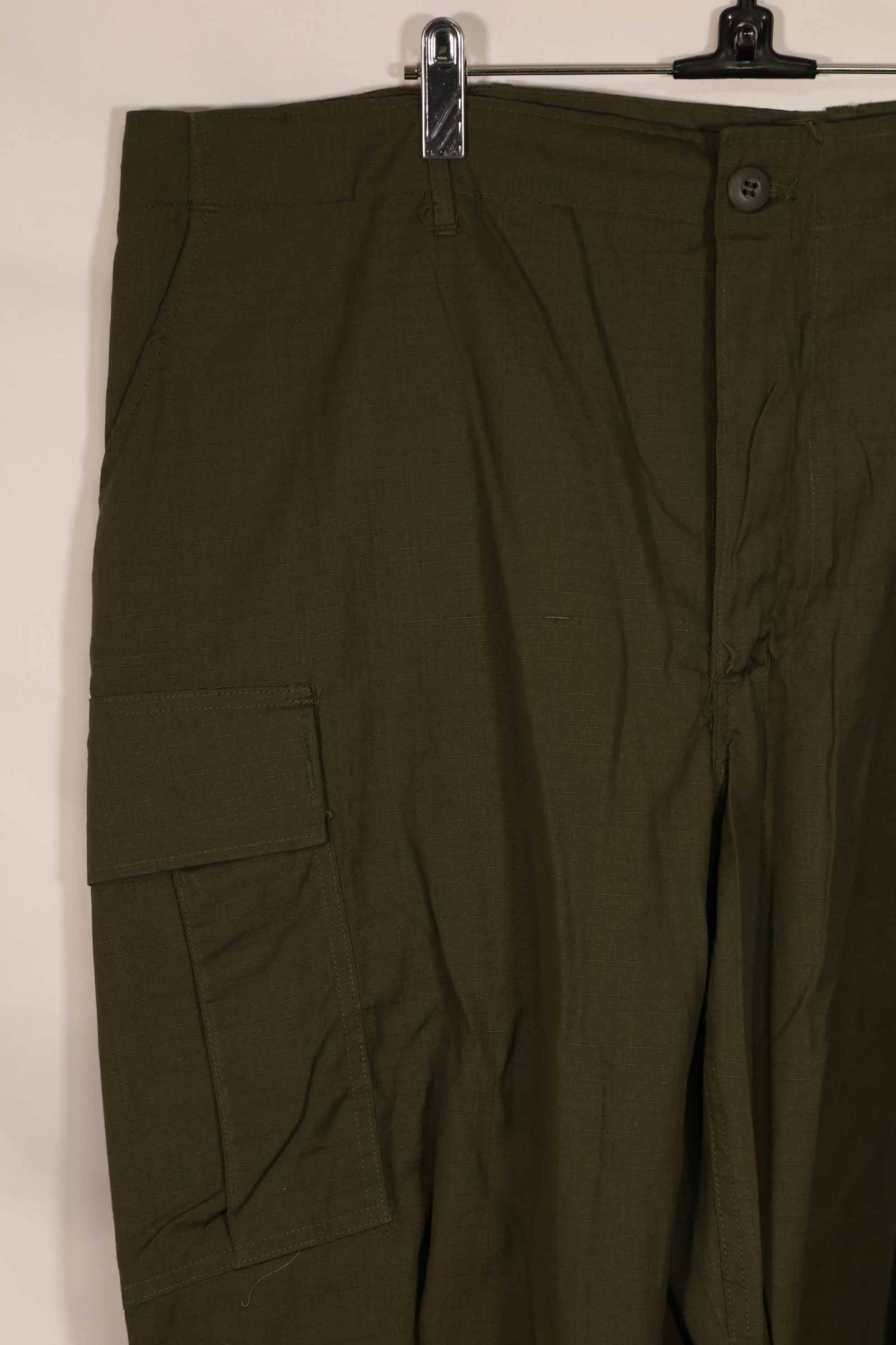 Real 1969 4th Model Jungle Fatigue Pants X-L-R Deadstock