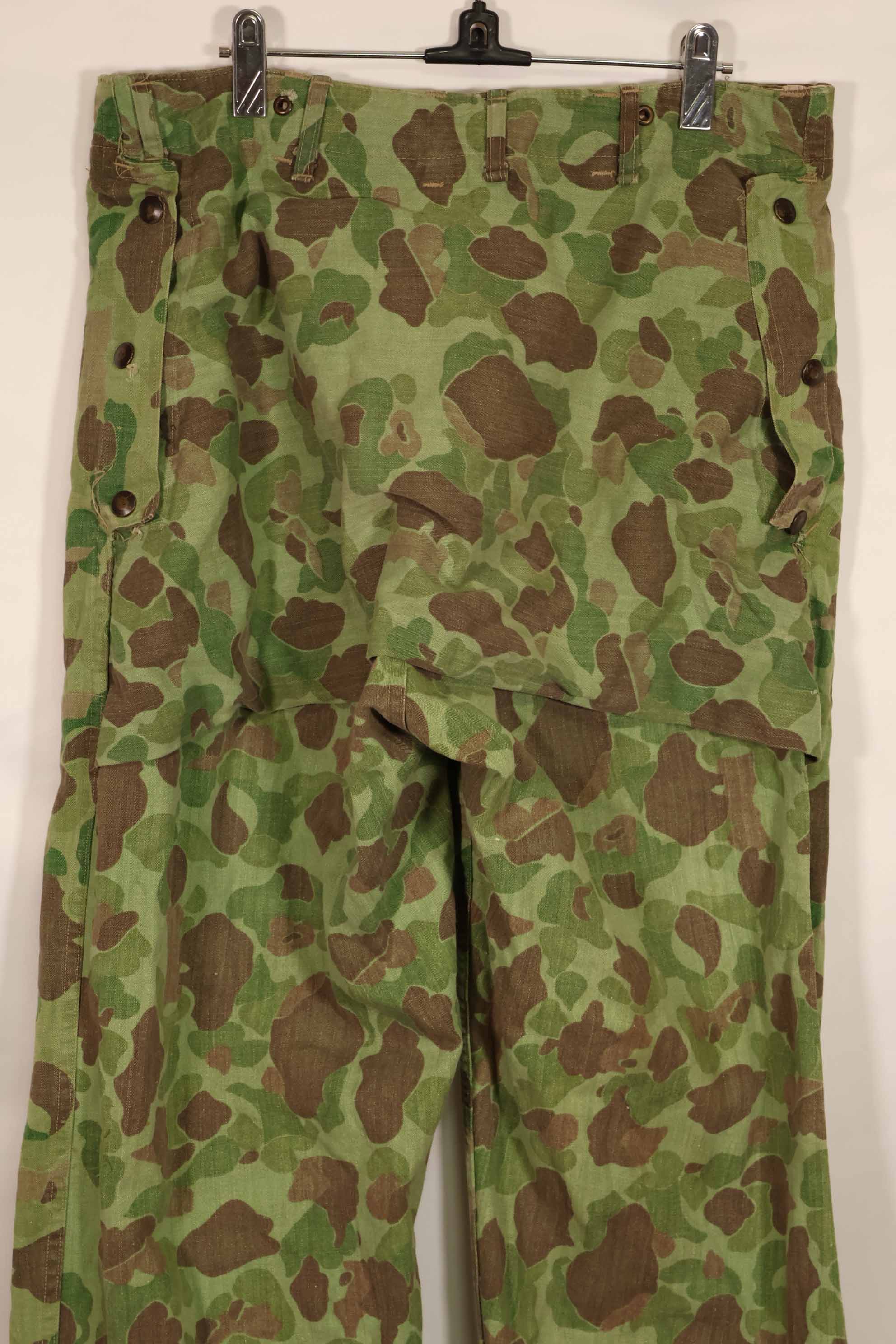 Real 1940s WWII U.S. Marine Corps P44 grogskin camouflage pants, used.