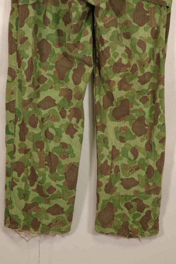 Real 1940s WWII U.S. Marine Corps P44 grogskin camouflage pants, used.