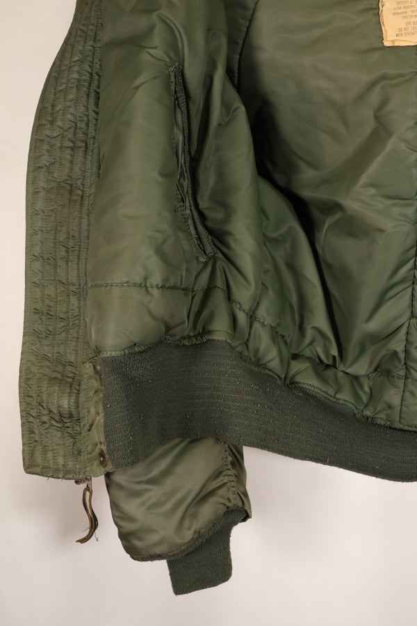Late 1980s, MEDIUM, Civilian Use, Made by Alpha Industries, N2-B Flight Jacket, Used