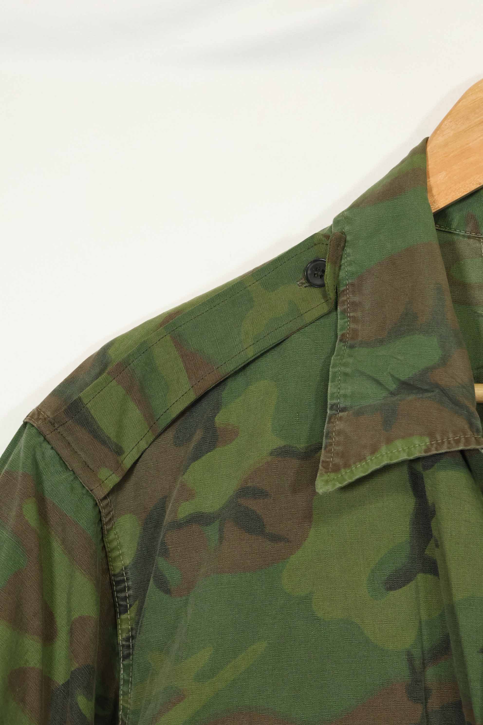 1960s-70s light fabric hunting shirt invisible leaf camouflage short sleeve custom used B