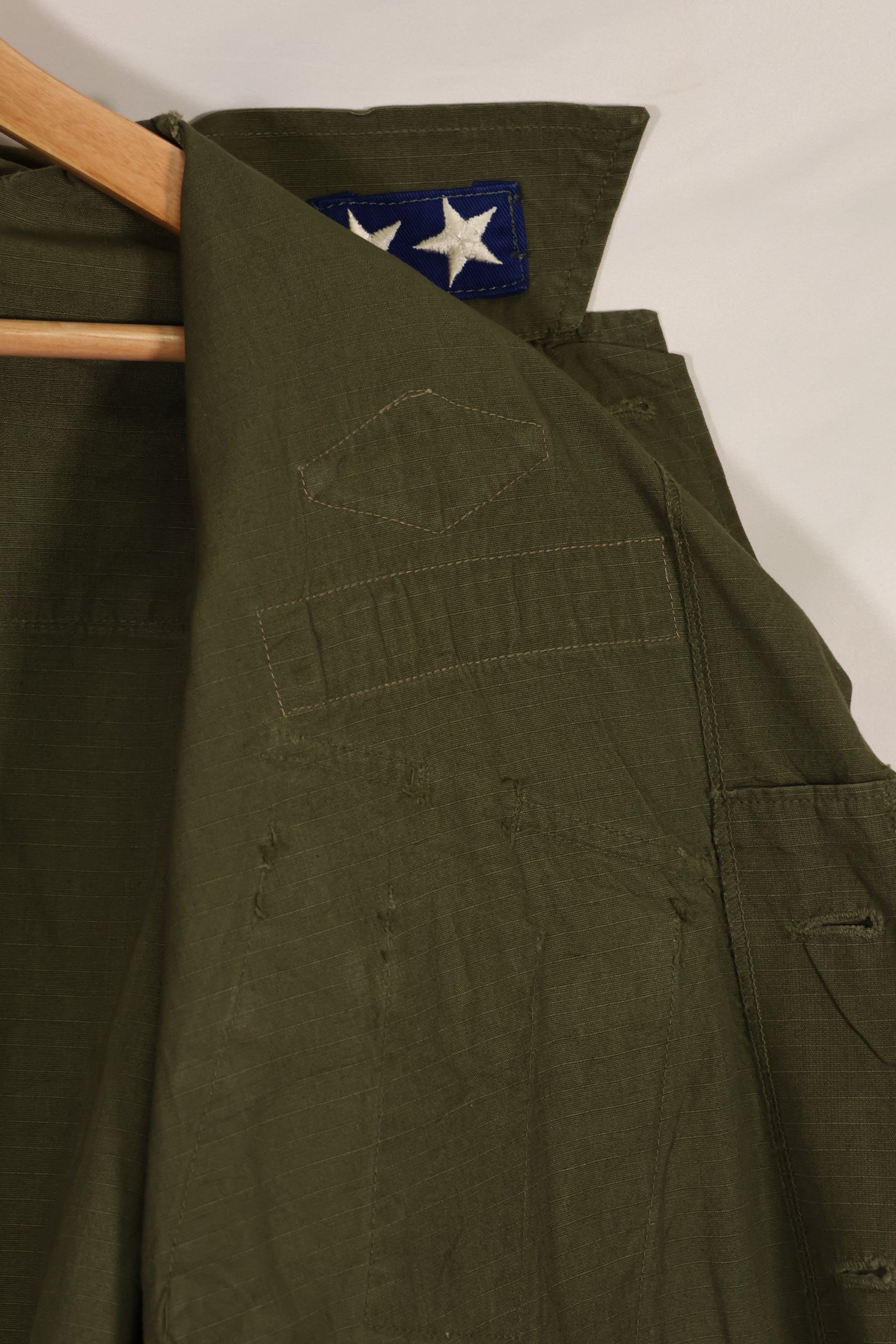 Actual 1968 4th Model Jungle Fatigue Jacket with Major General Rank insignia Walter T. Galligan