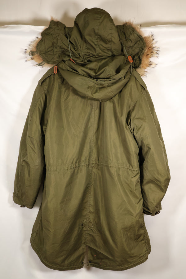 Early 1950s M51 Field Parka with fishtail wool pile liner, used.