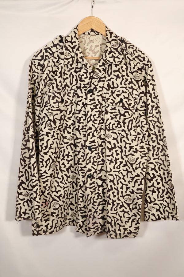 1980's Korean student camouflage clothing Hangul camouflage shirt, almost unused A