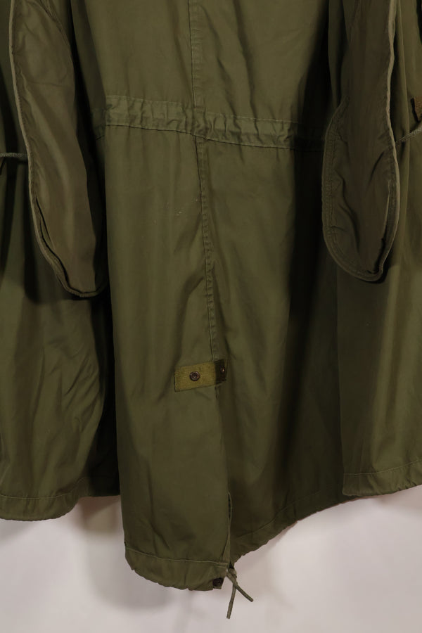 1977 Contract S-R U.S. Army M65 Field Parka, good condition, used.