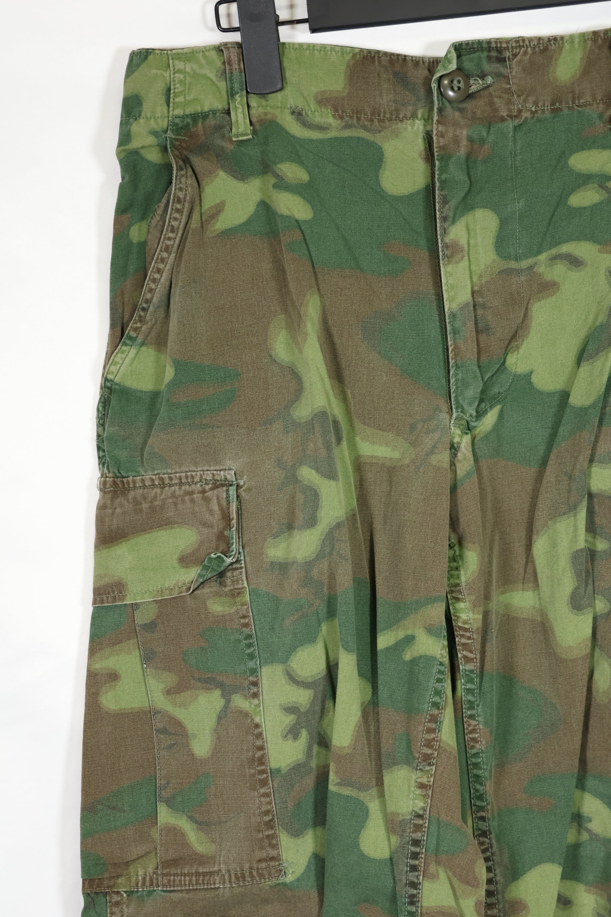 Real non ripstop fabric ERDL camouflage pants, used, faded, SMALL-REGULAR