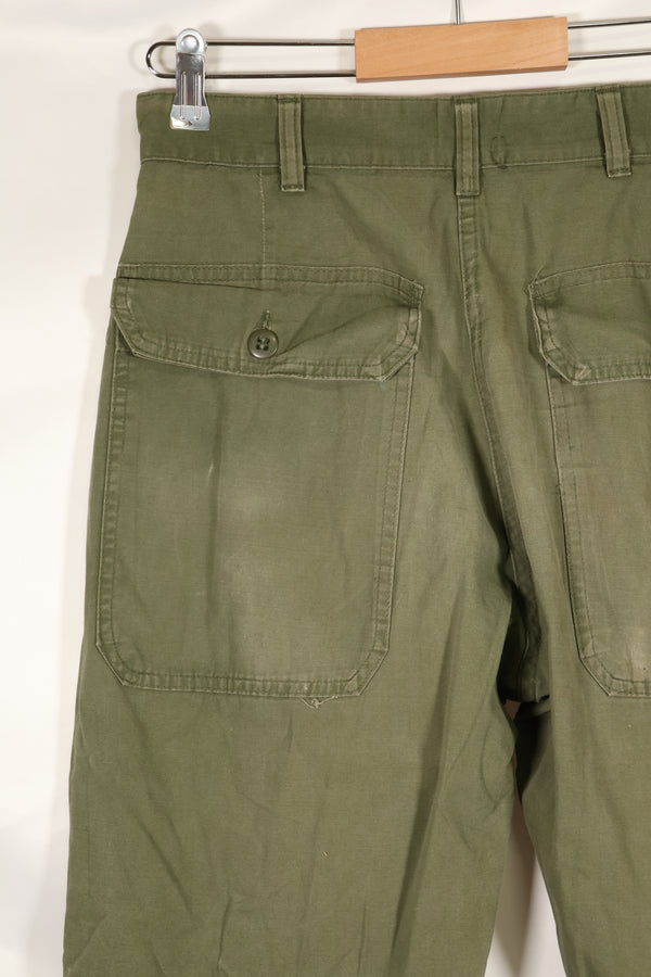 Late 1960s U.S. Army OG-107 Poplin fabric utility pants, used.