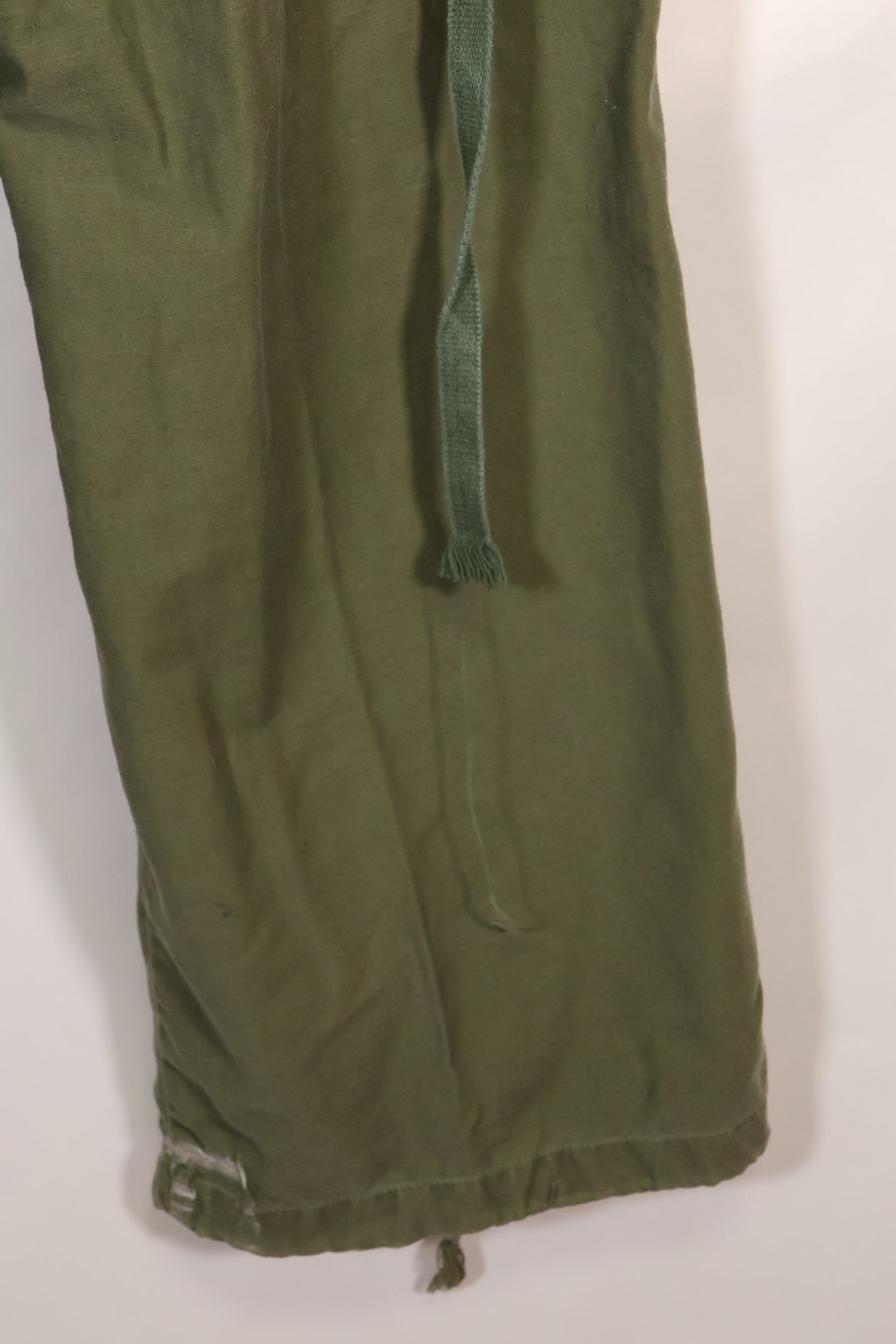 1960s-70s, estimated M-R U.S. Army M65 cotton field pants, used.