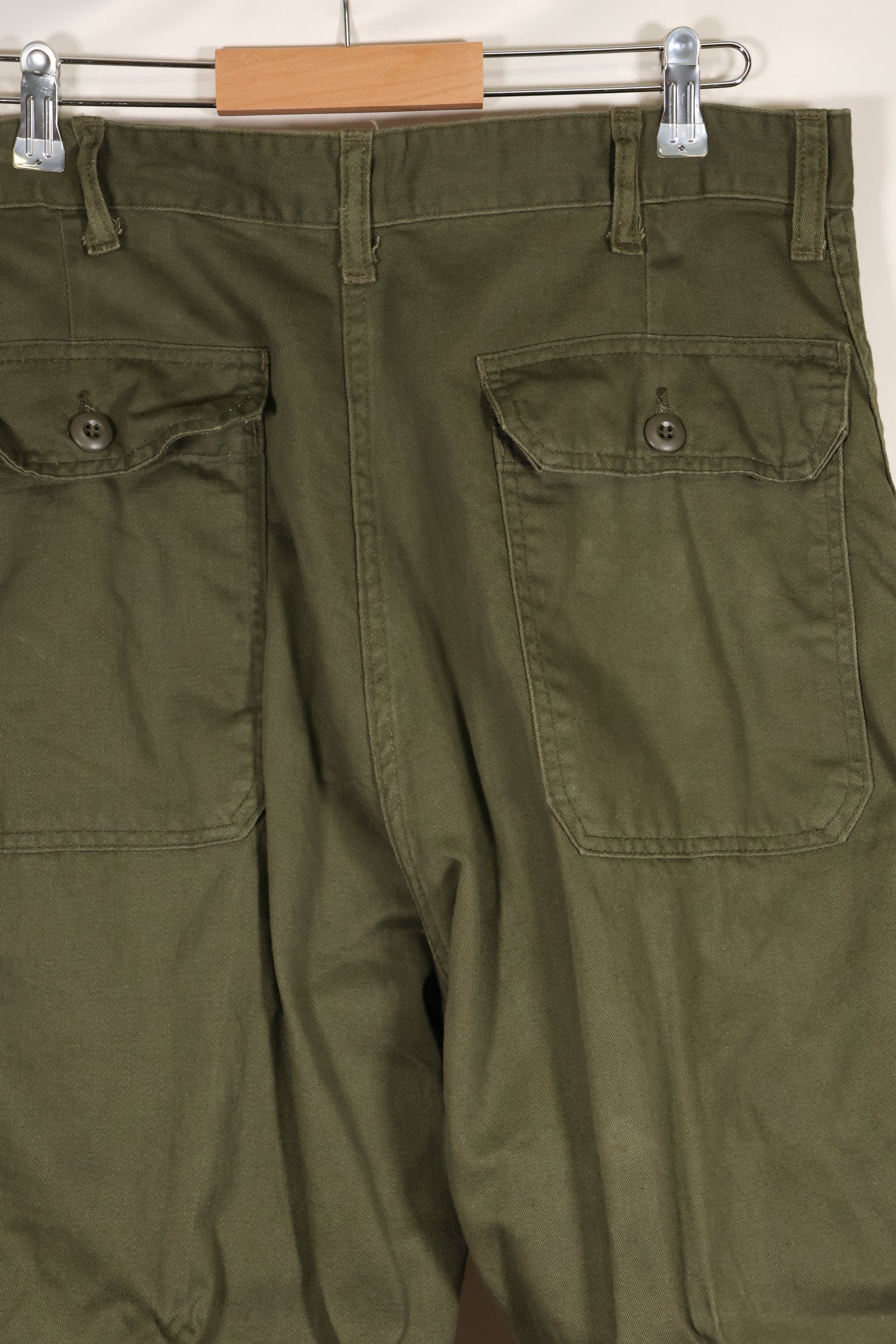 Late 1960s-70s lot, presumed PX item, 36 x 32 OG-107 utility pants, baker pants, used.