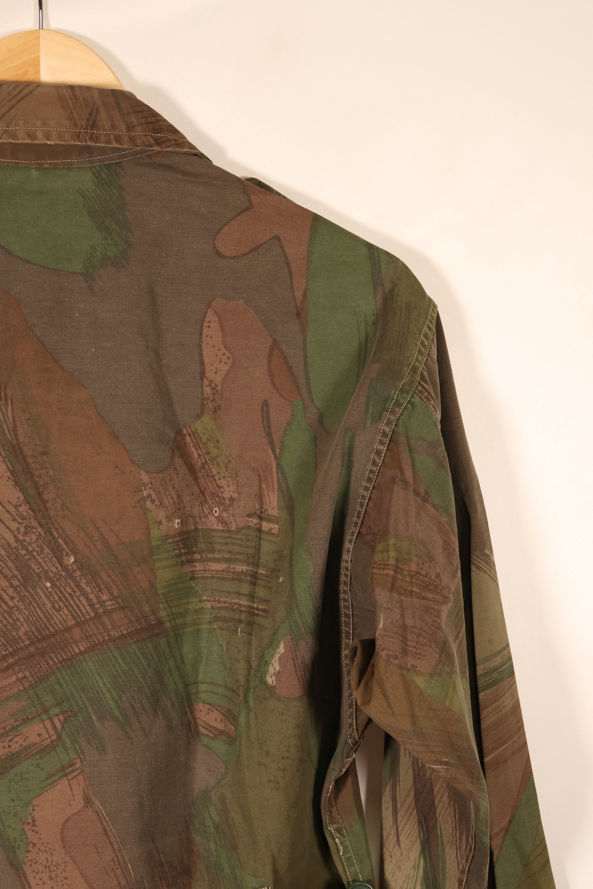 1963年頃　南ベトナム　ARVN　アメリカ人アドバイザー　ローカルメイド Windproof迷彩　上下セット　中古品