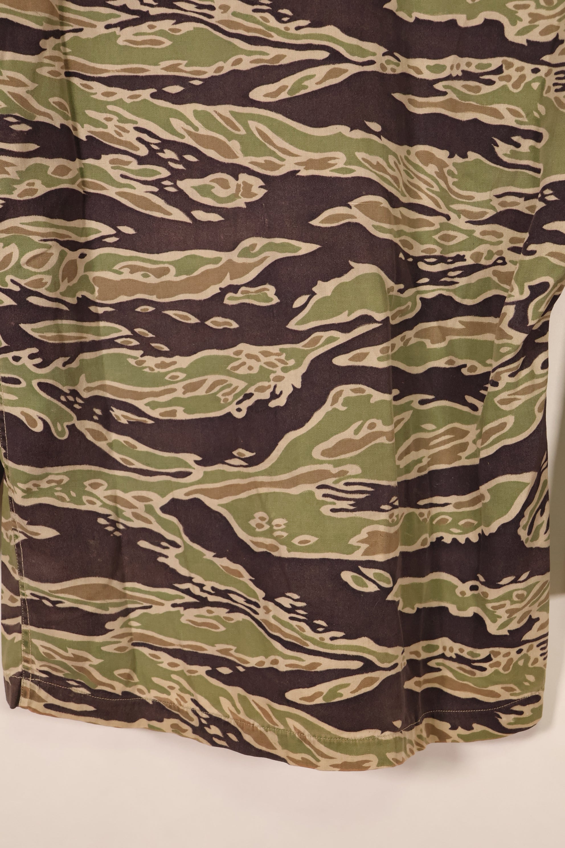 Late 1960s—Estimated US-S—Late War Lightweight—Tiger Stripe—Shirt—Some wear and fading—Used