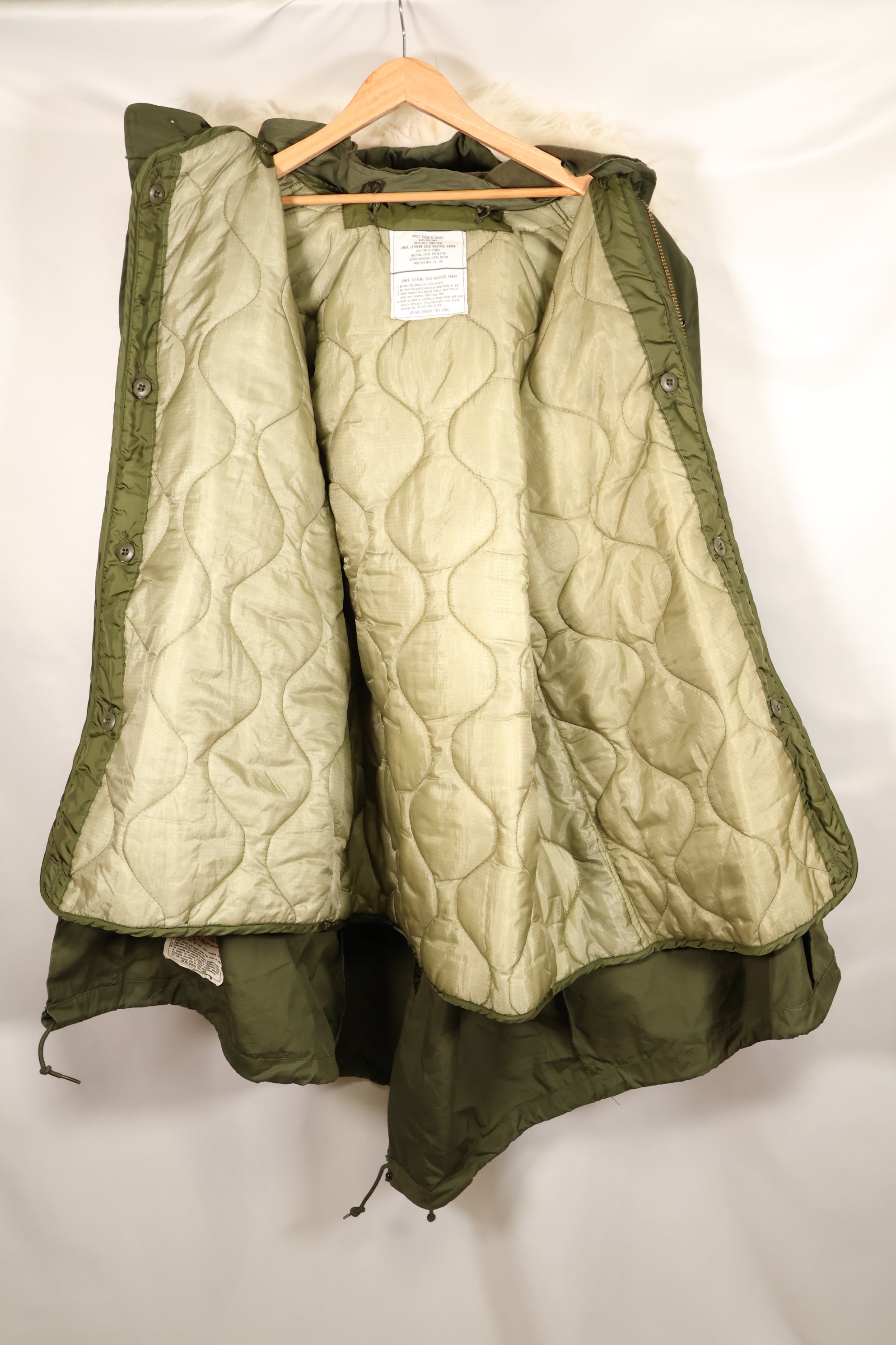 1973 Contract & 1983 Contract Hood M-R M65 Field Hoodie Fishtail Hoodie, almost unused.