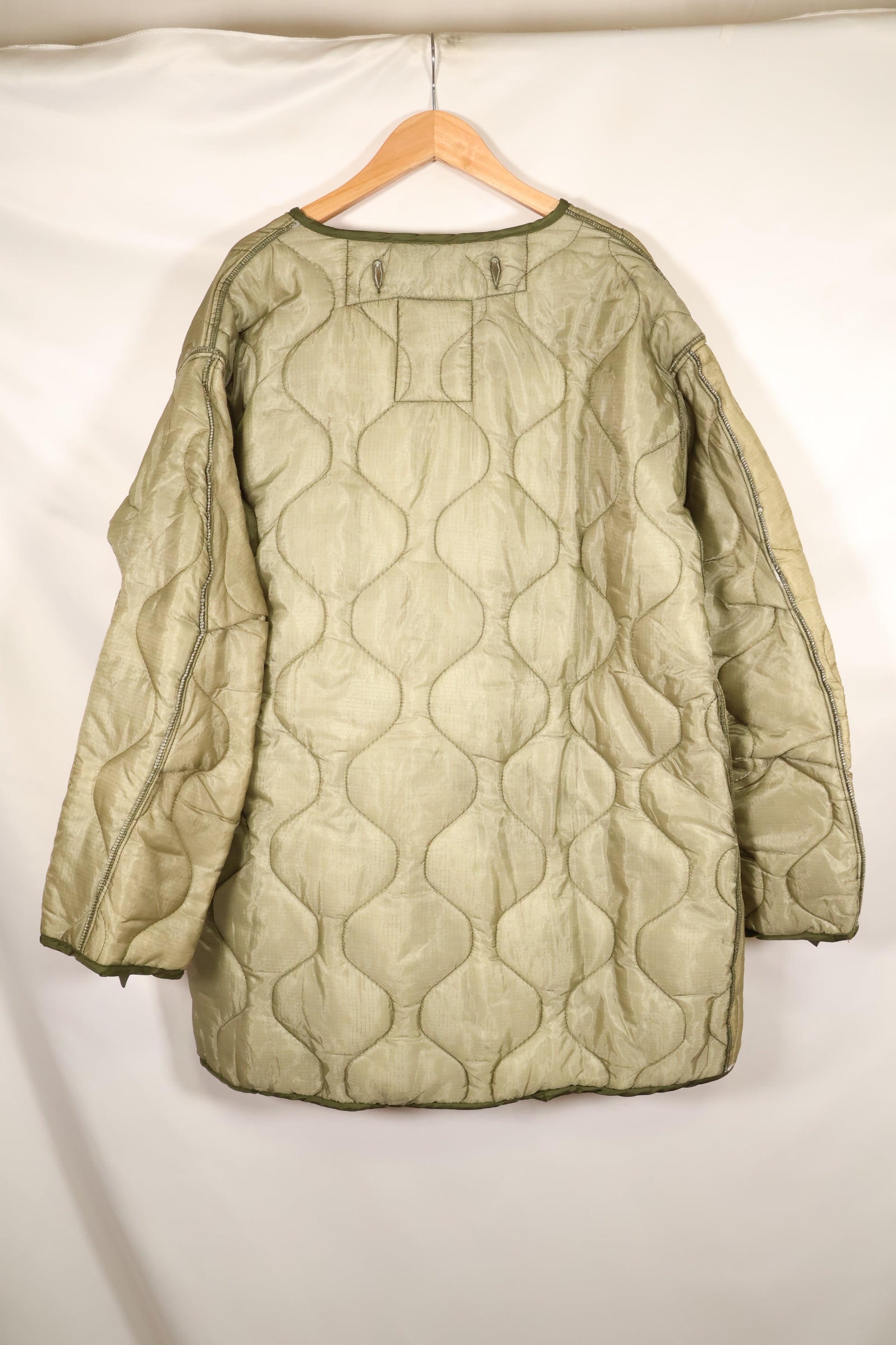 1973 Contract & 1983 Contract Hood M-R M65 Field Hoodie Fishtail Hoodie, almost unused.