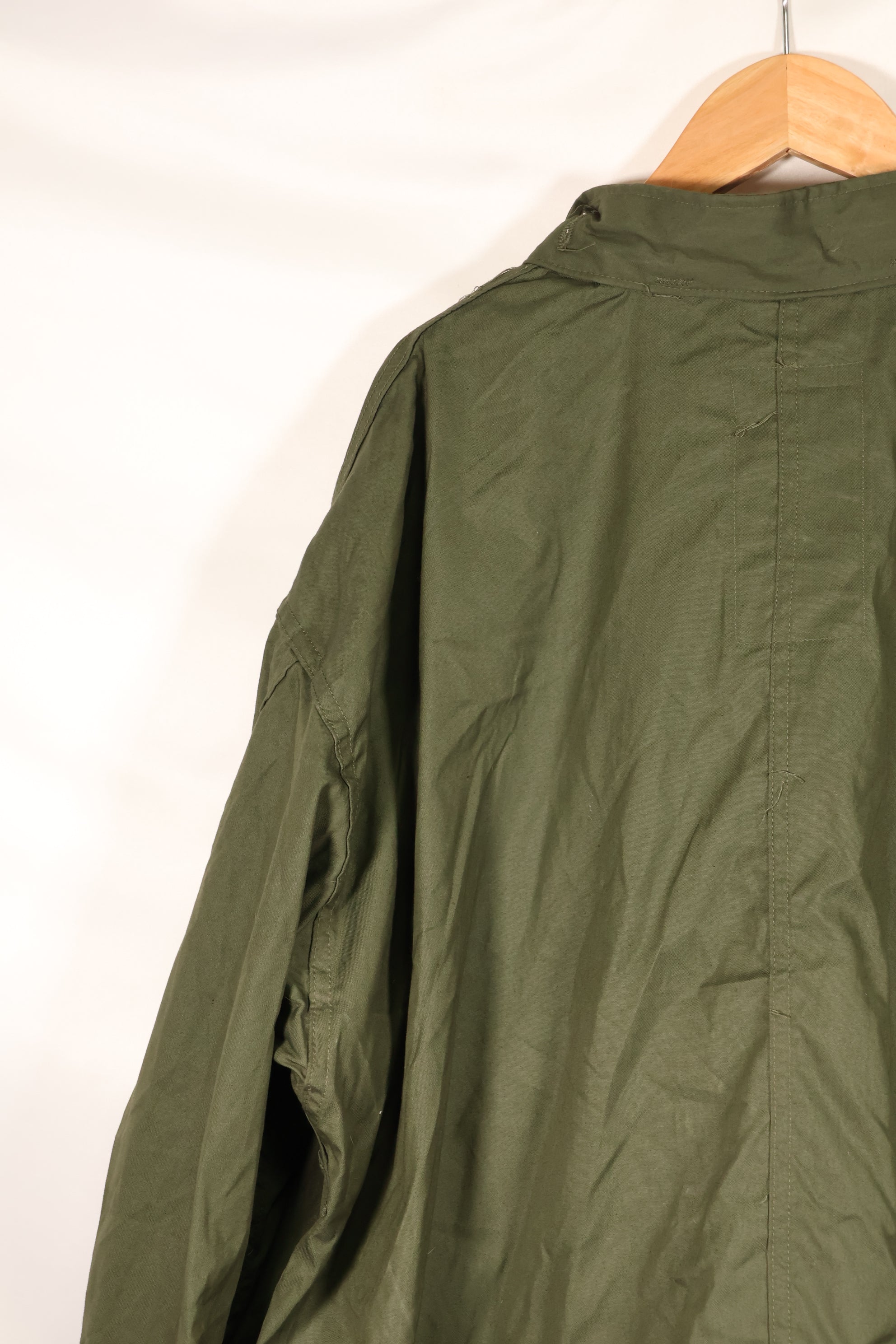 1983 Contract MEDIUM M65 Field Parka Fishtail Parka, almost unused, shell only.