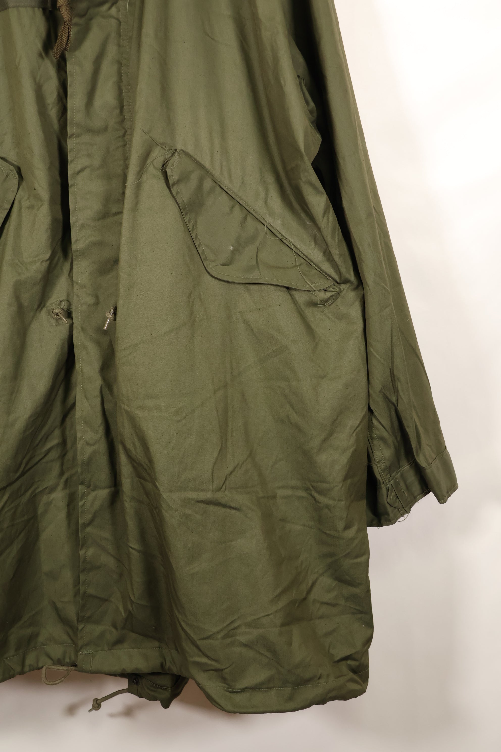 1983 Contract MEDIUM M65 Field Parka Fishtail Parka Almost unused Shell only B