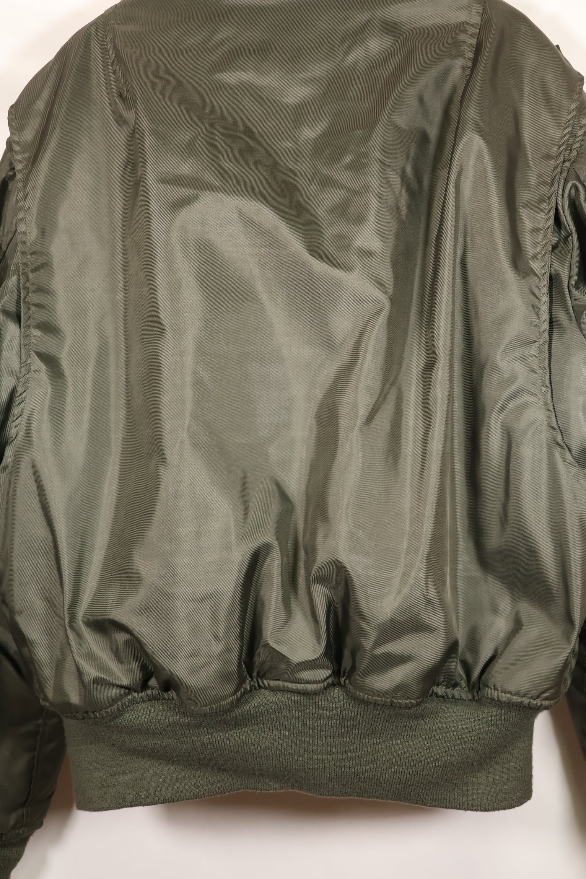 1975 Contract LARGE US Navy CWU-45P Flight Jacket with Intermediates Pockets Used