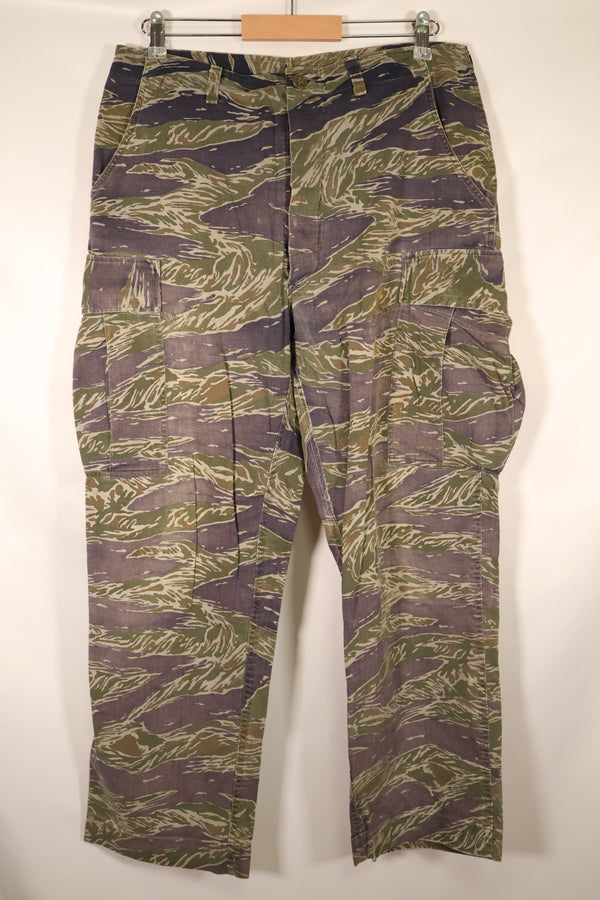 Estimated circa 1966; Privately sourced; Silver Tiger pattern; Tiger stripes; 2nd Model fatigue pants cut; Used