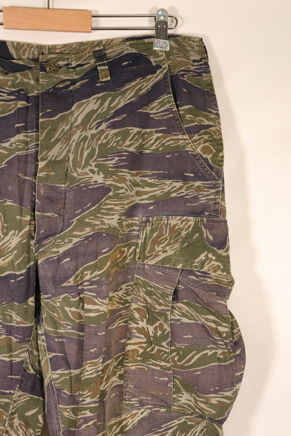 Estimated circa 1966; Privately sourced; Silver Tiger pattern; Tiger stripes; 2nd Model fatigue pants cut; Used