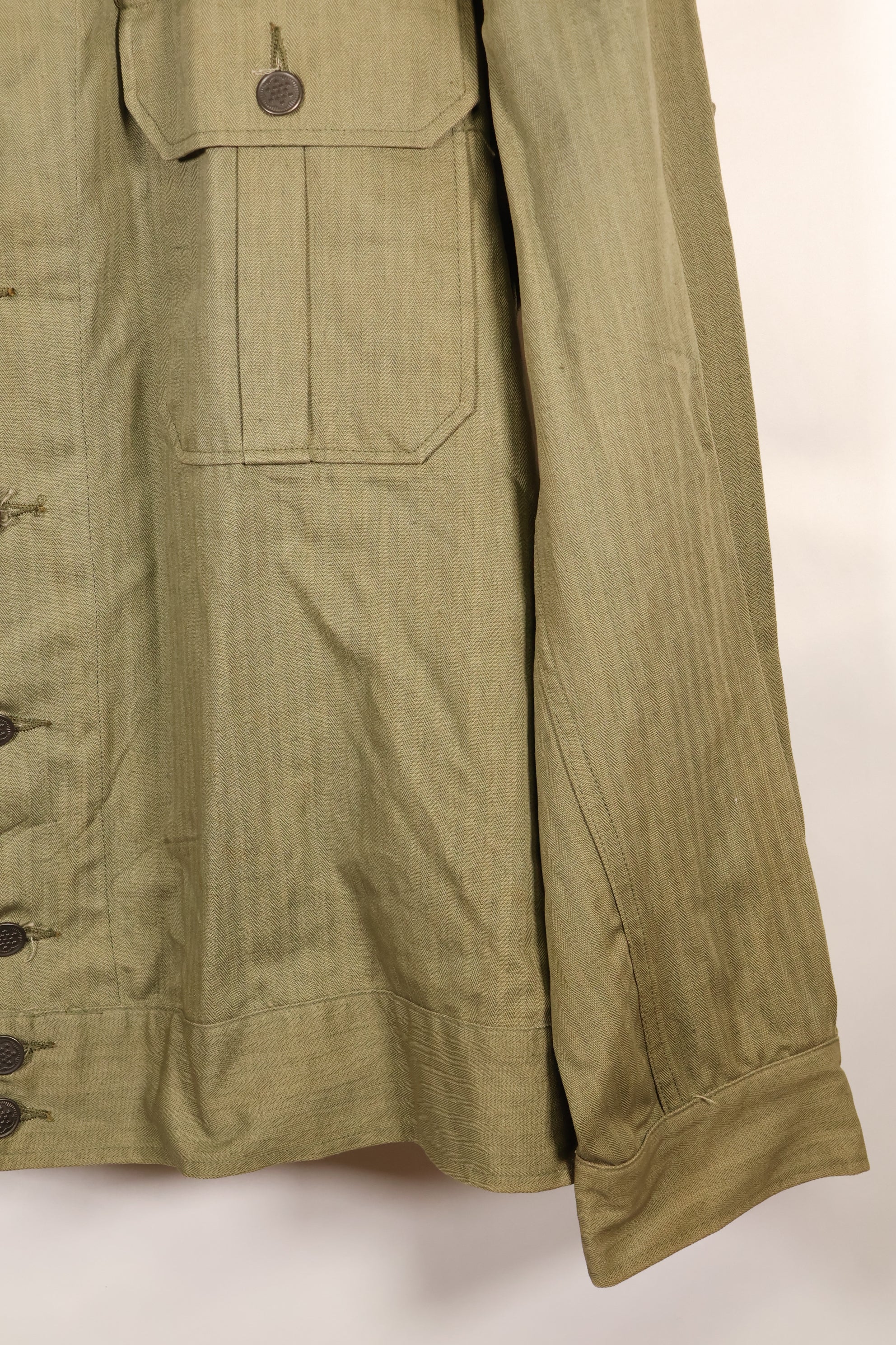 1940s 44R U.S. Army M-41 HBT utility jacket, almost unused.