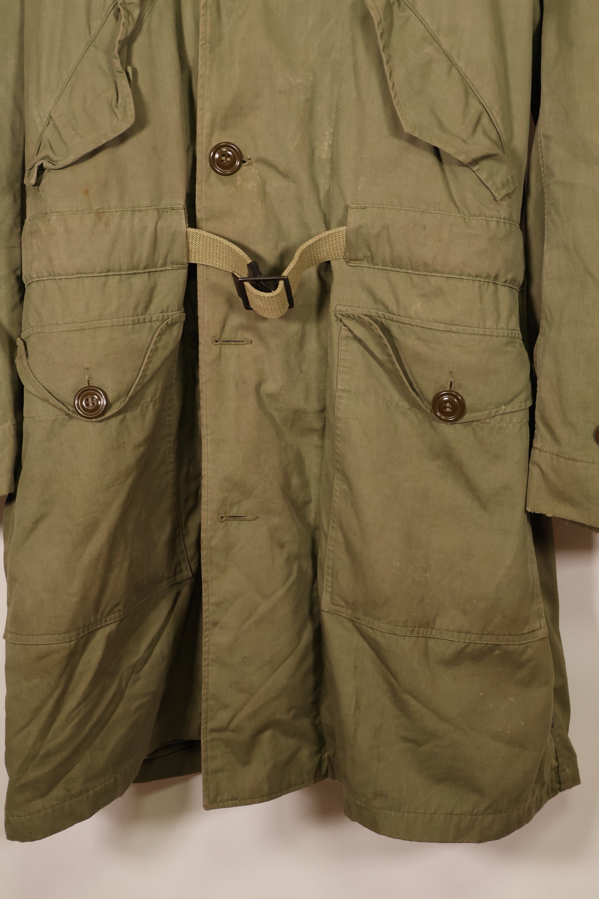 1940s MEDIUM M-1947 Field Parka, Army/Marine Corps, Shows Signs of Wear, Used
