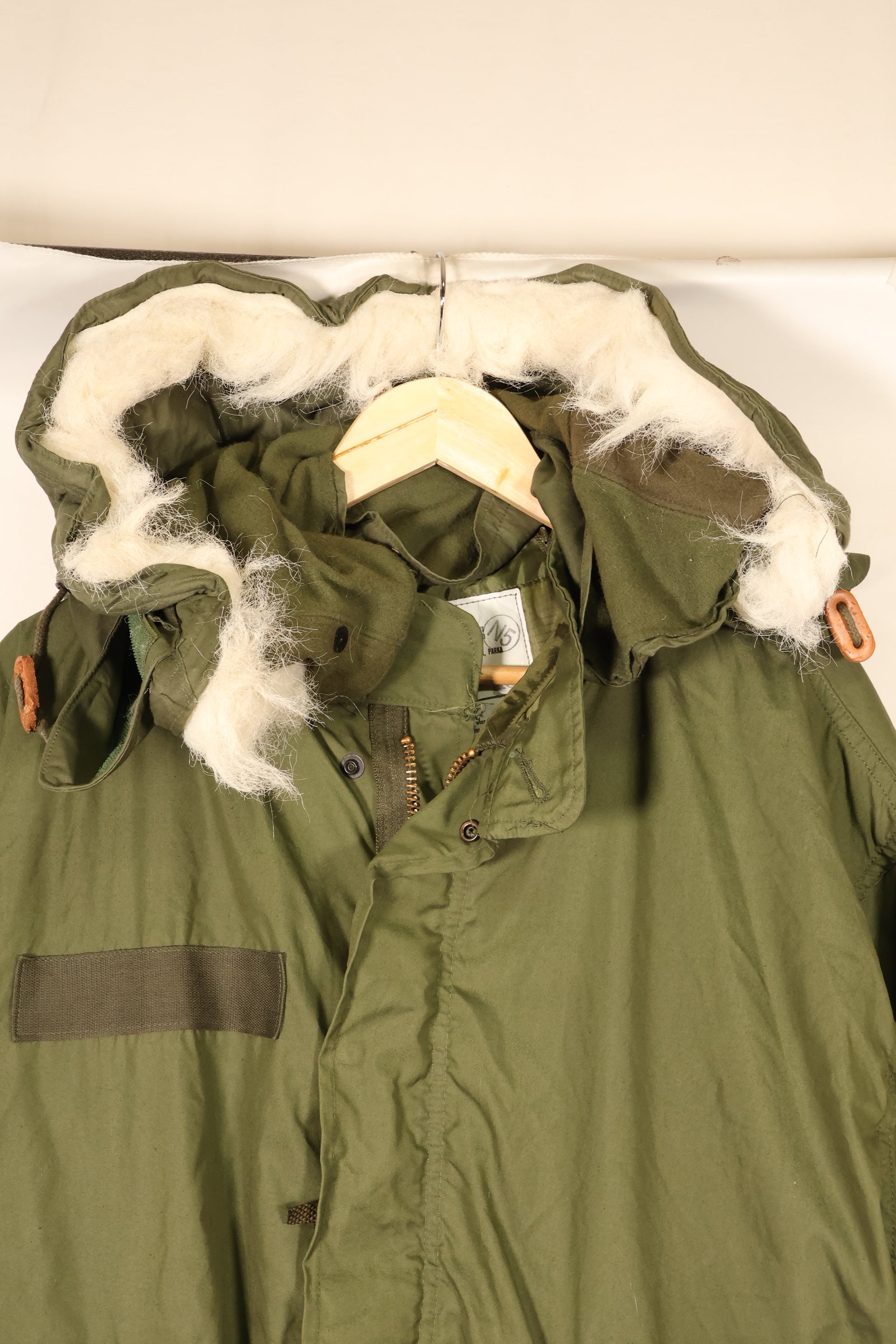 1983 Contract, MEDIUM, U.S. Military, M65 Field Parka, Set with Liner, Good Condition, Used