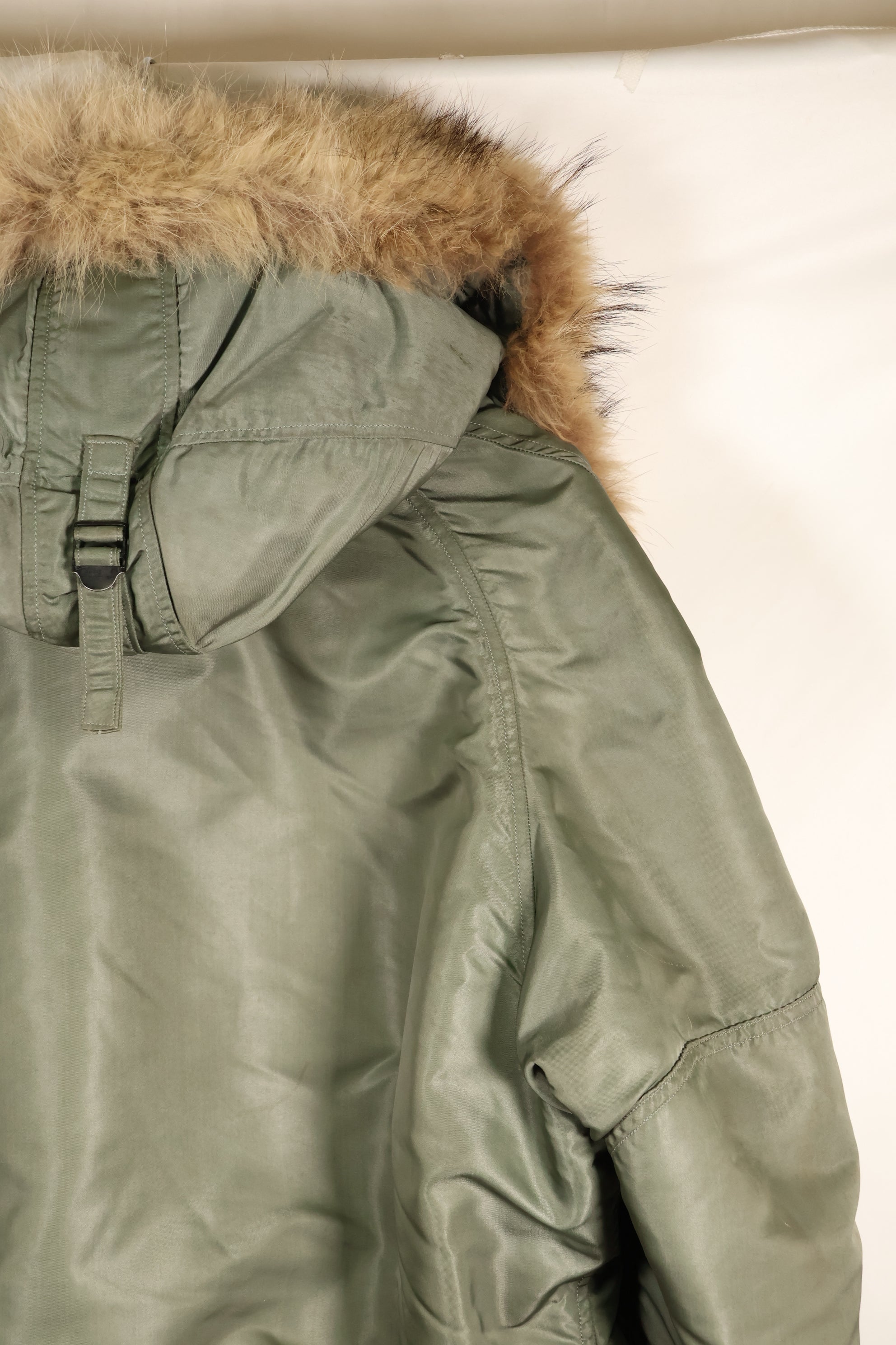 Late 1950s-early 1960s MEDIUM USAF USAF N3-B Flight Jacket Used