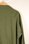 1966-67 Contract M-R Non Rip 3rd Model Jungle Fatigue Jacket in good condition.