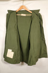 Circa 1966-67 L-R 2nd Model 3rd Model eclectic jungle fatigues jacket, used, good condition.