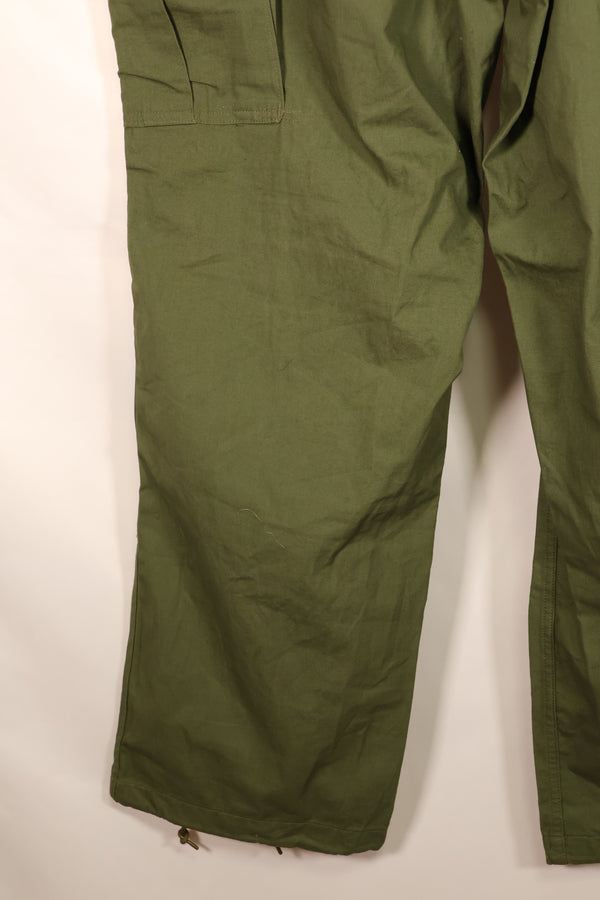 1967 Deadstock X-L-R 3rd Model Jungle Fatigue Pants, No Rips, Good Condition